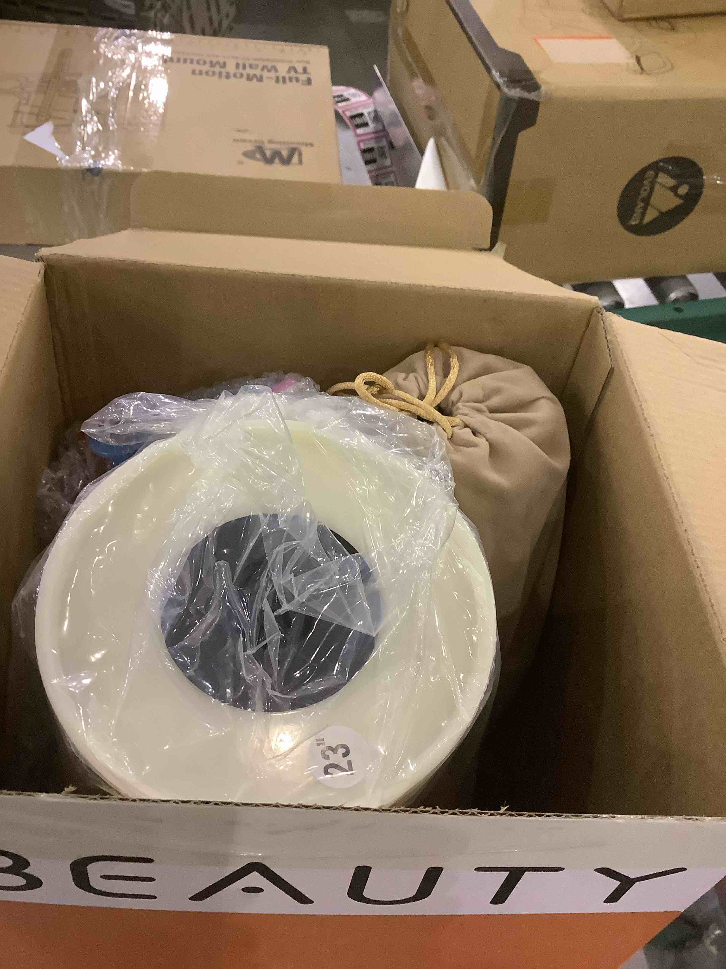 https://s3.amazonaws.com/lotting-images-prod/bidfta/EXS00971399_1705067456002.jpeg