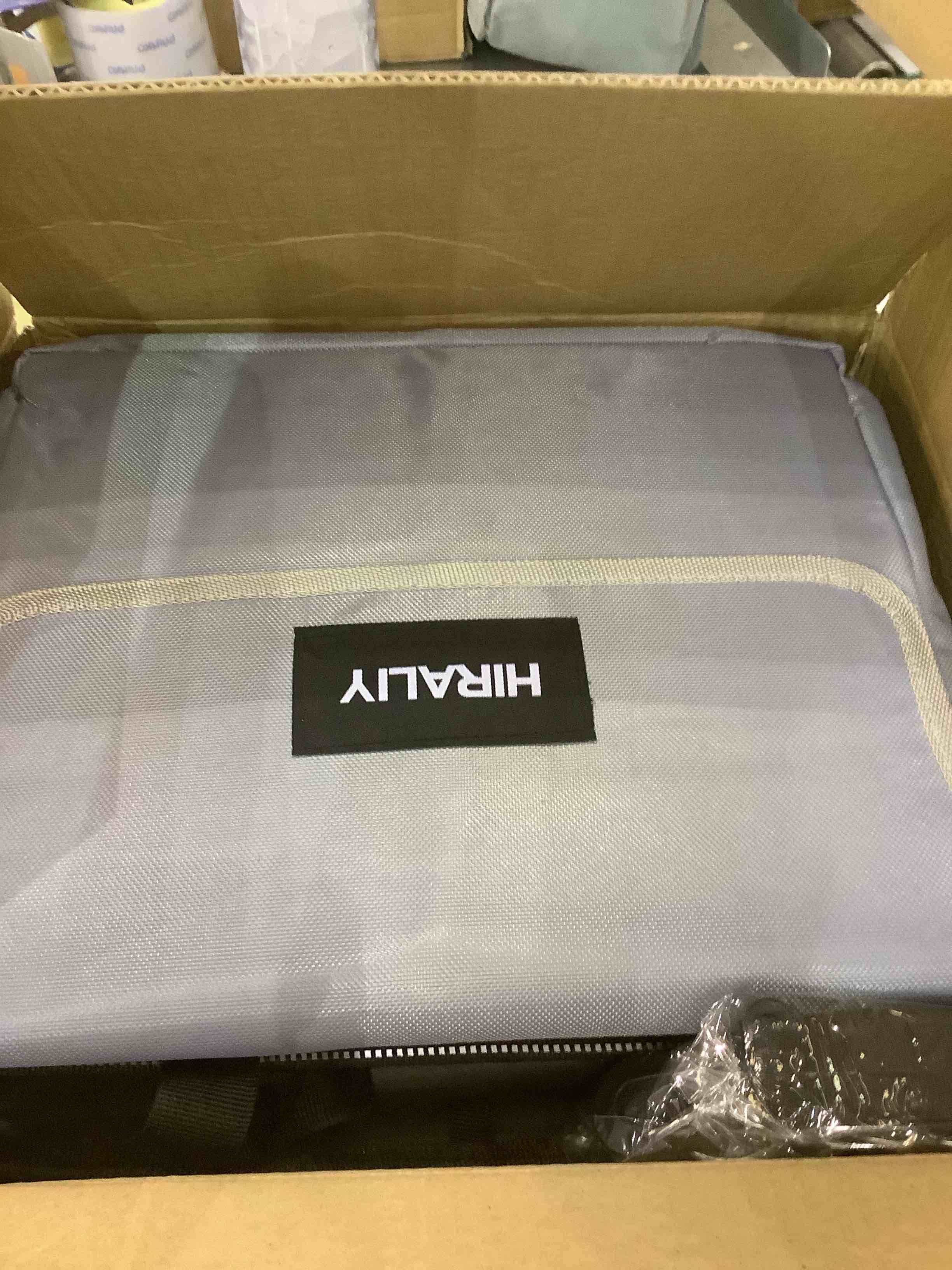 https://s3.amazonaws.com/lotting-images-prod/bidfta/EXS00972021_1706031488294.jpeg
