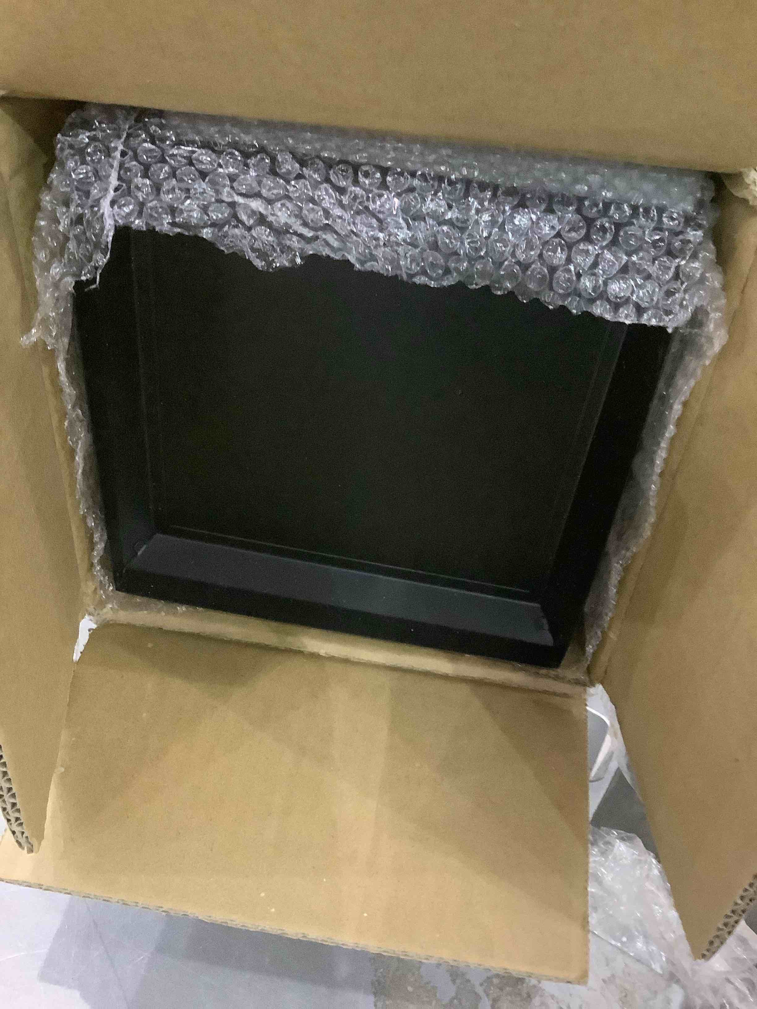 https://s3.amazonaws.com/lotting-images-prod/bidfta/EXS00972163_1706113418434.jpeg