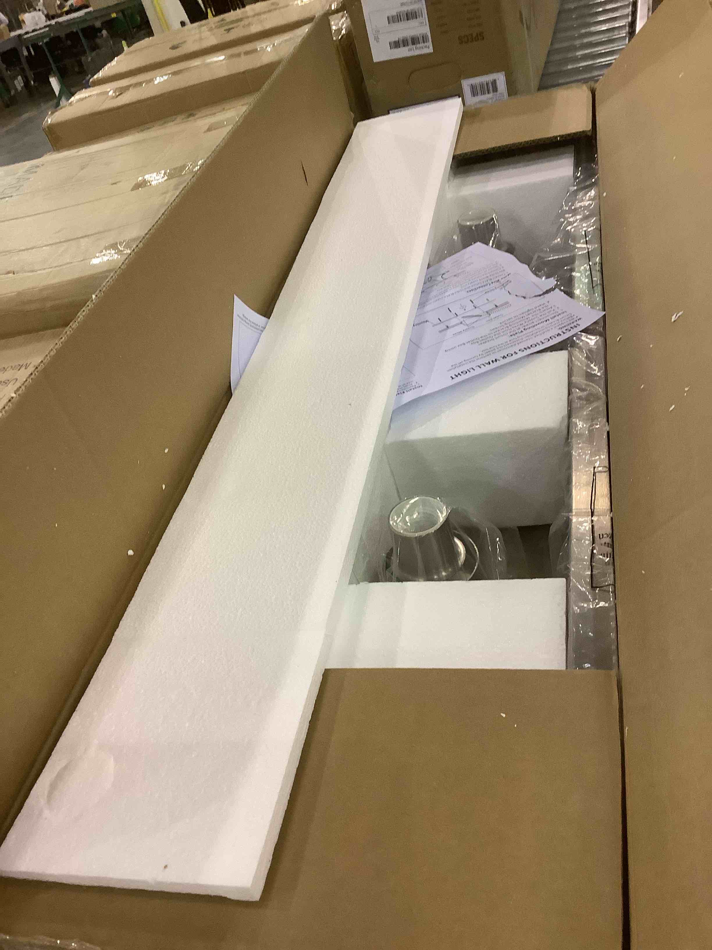 https://s3.amazonaws.com/lotting-images-prod/bidfta/EXS00972205_1706186149564.jpeg