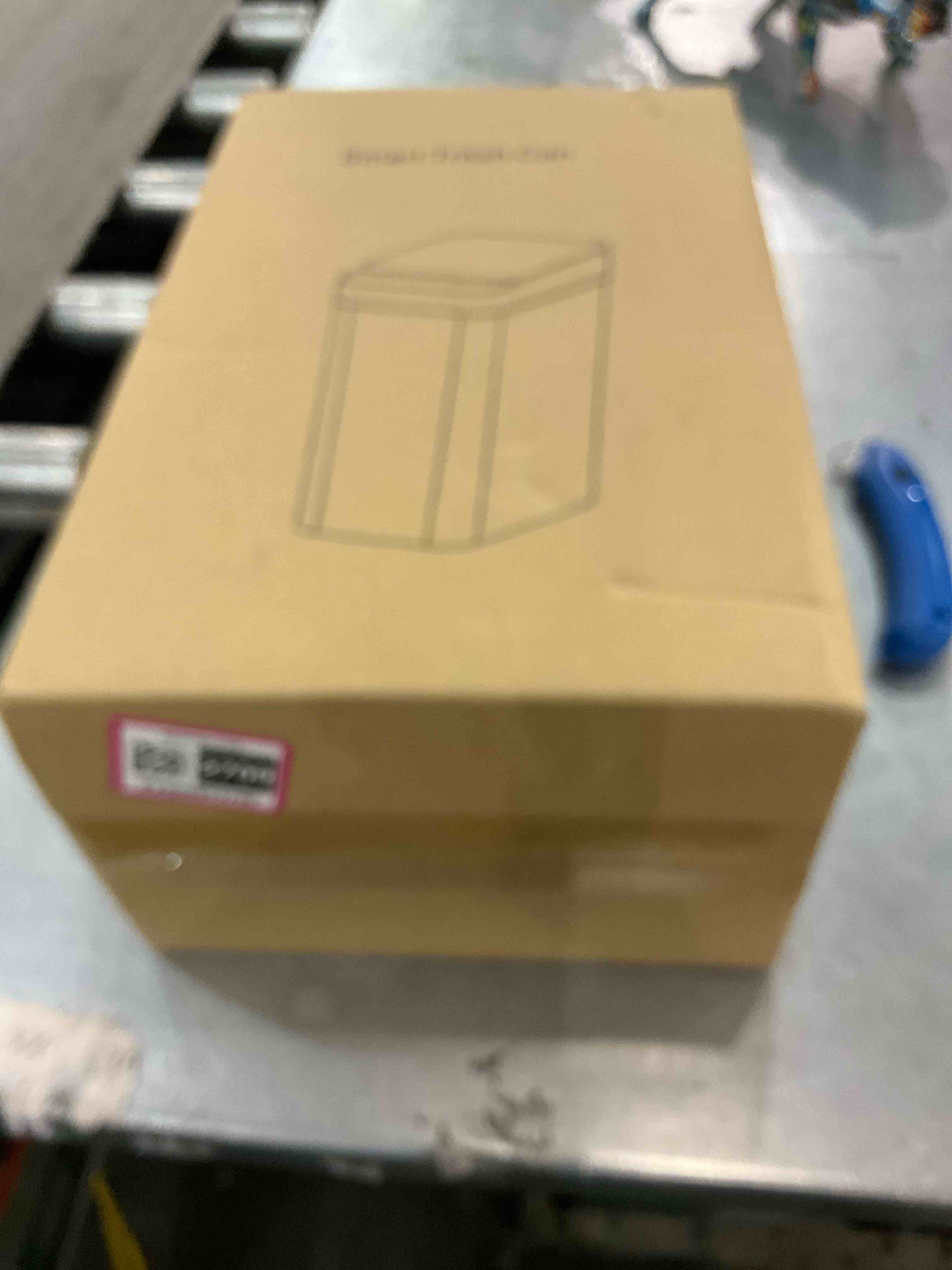 https://s3.amazonaws.com/lotting-images-prod/bidfta/EXS00972709_1705593864120.jpeg
