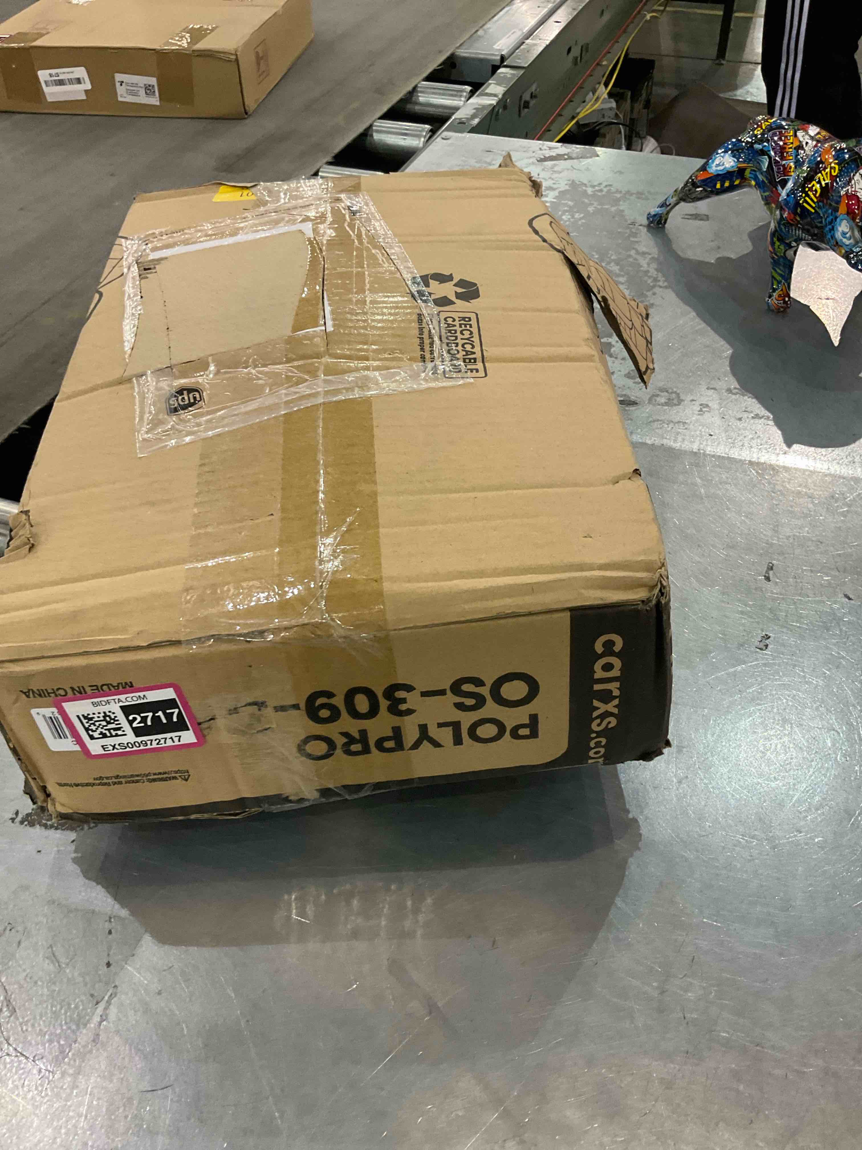 https://s3.amazonaws.com/lotting-images-prod/bidfta/EXS00972717_1705594582126.jpeg