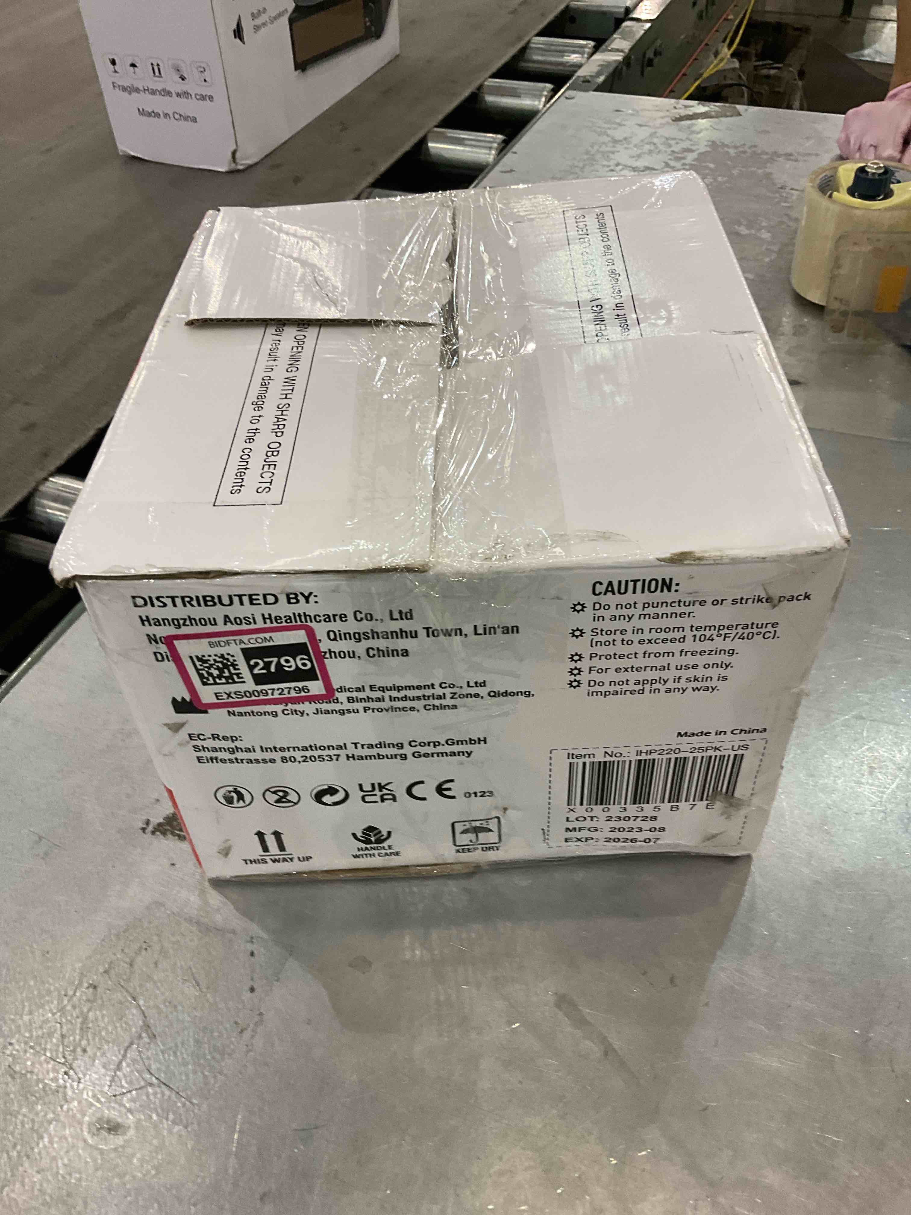 https://s3.amazonaws.com/lotting-images-prod/bidfta/EXS00972796_1705681396286.jpeg