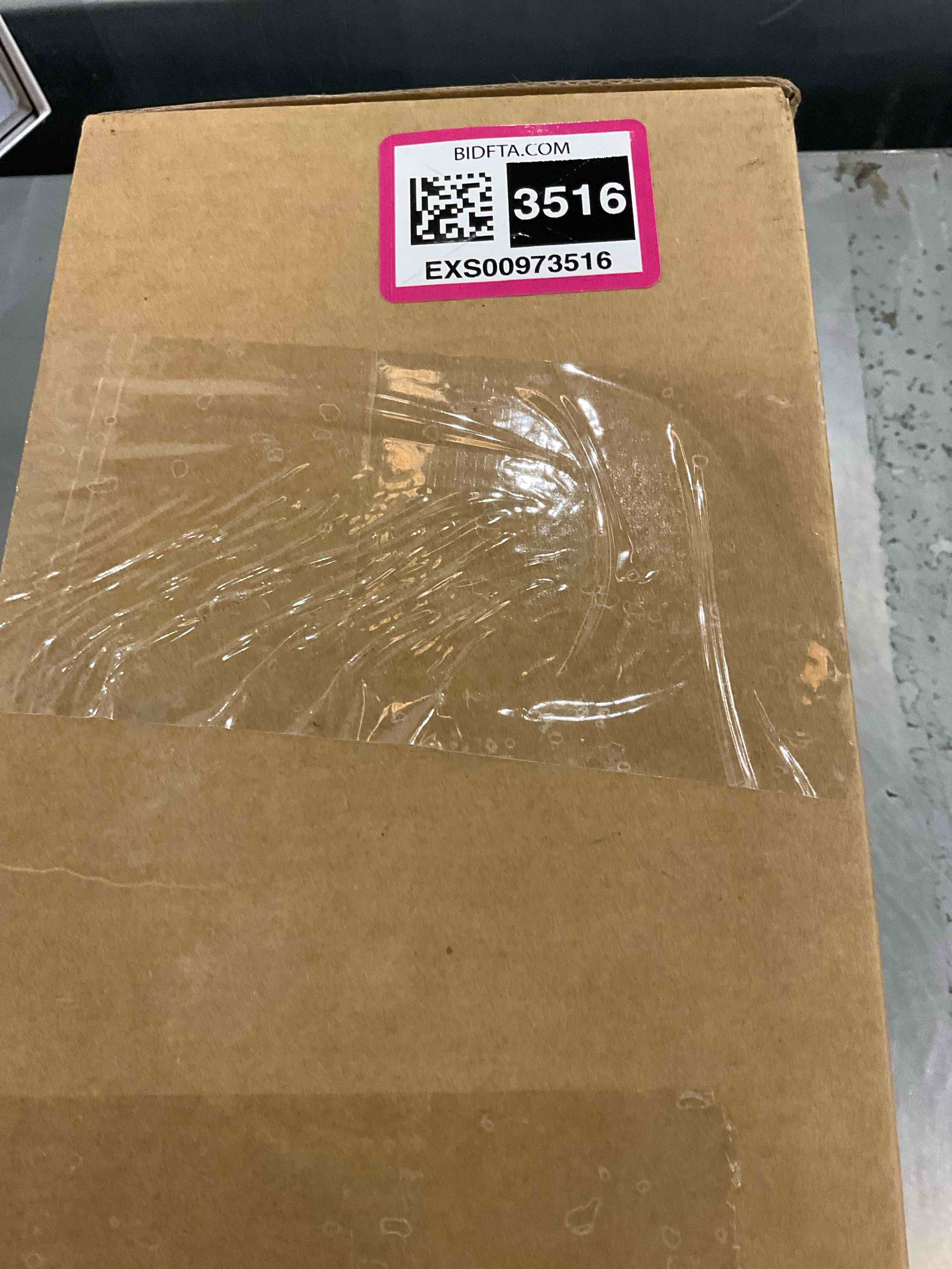 https://s3.amazonaws.com/lotting-images-prod/bidfta/EXS00973516_1704912440051.jpeg