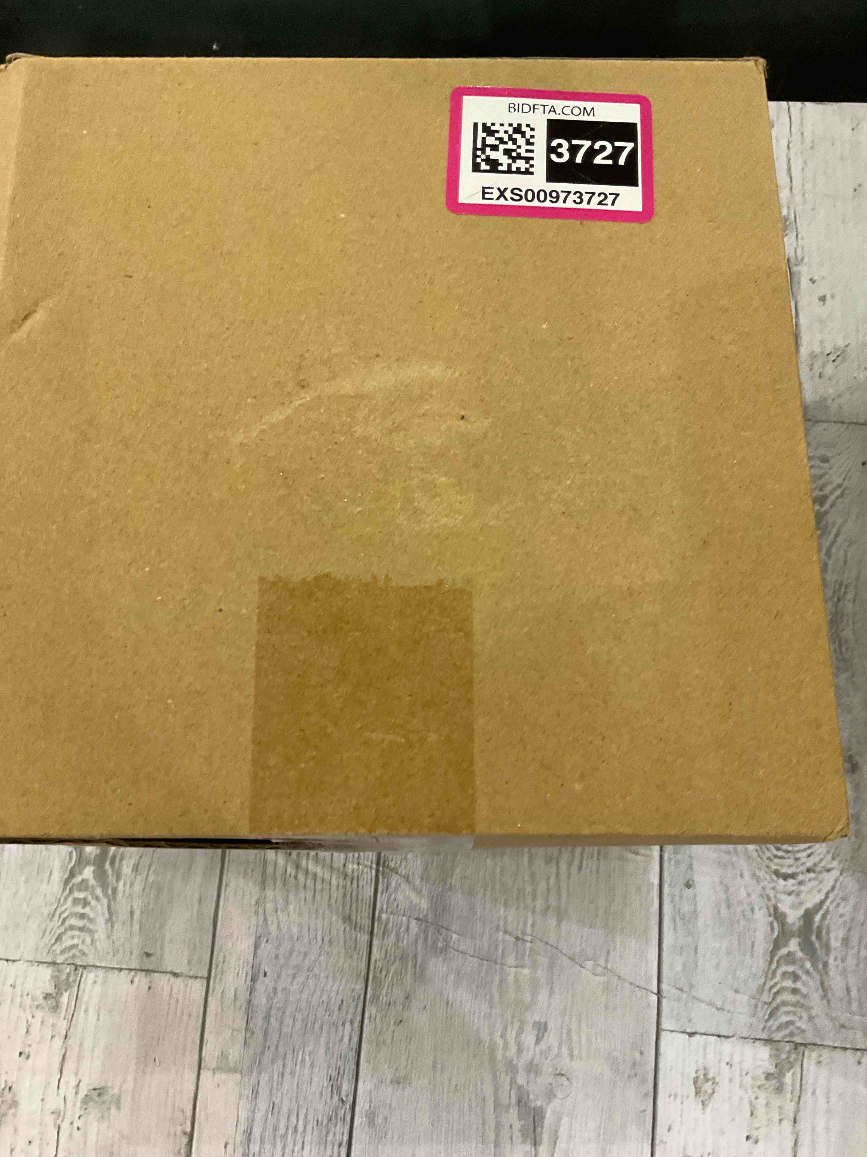 https://s3.amazonaws.com/lotting-images-prod/bidfta/EXS00973727_1705001423922.jpeg