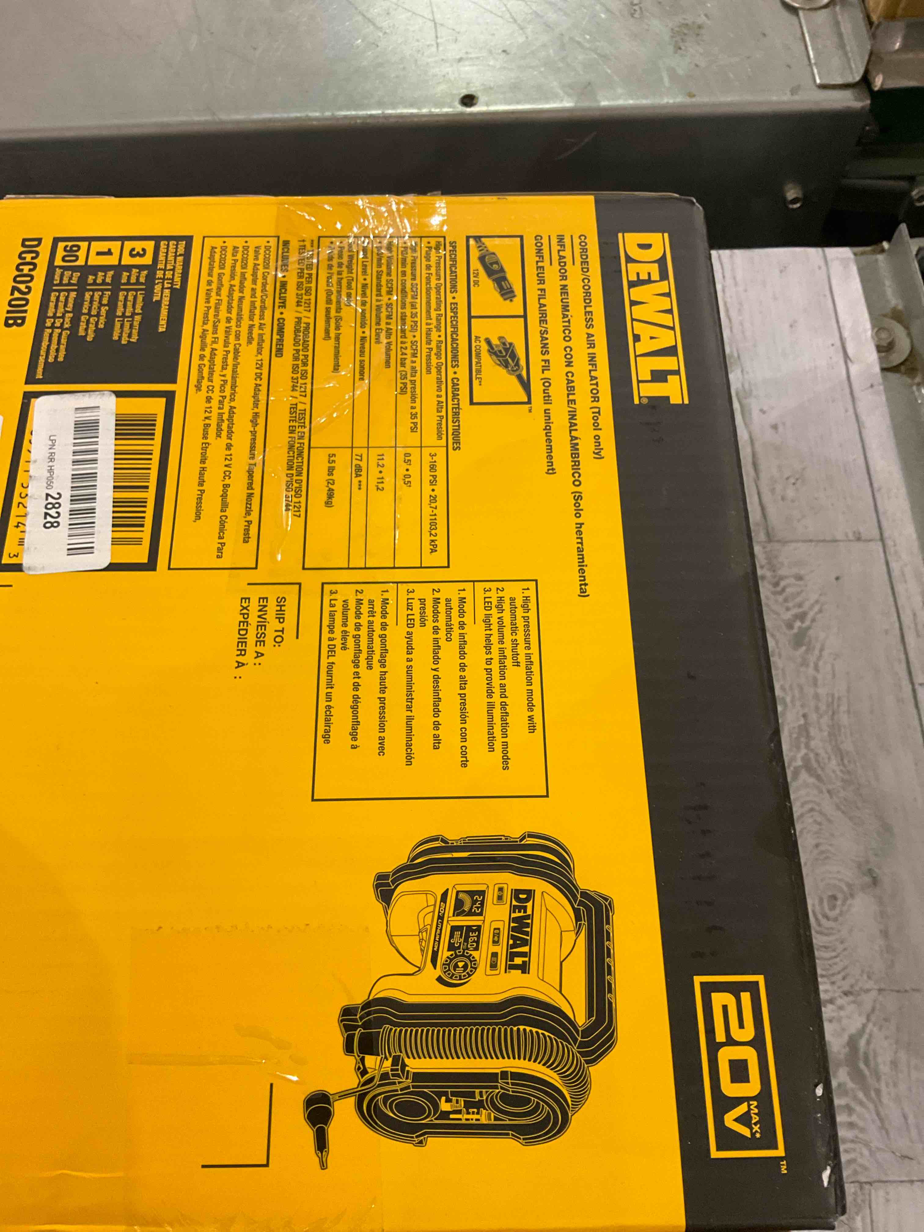 DEWALT 20V MAX Cordless Tire Inflator, Tool Only (DCC020IB)