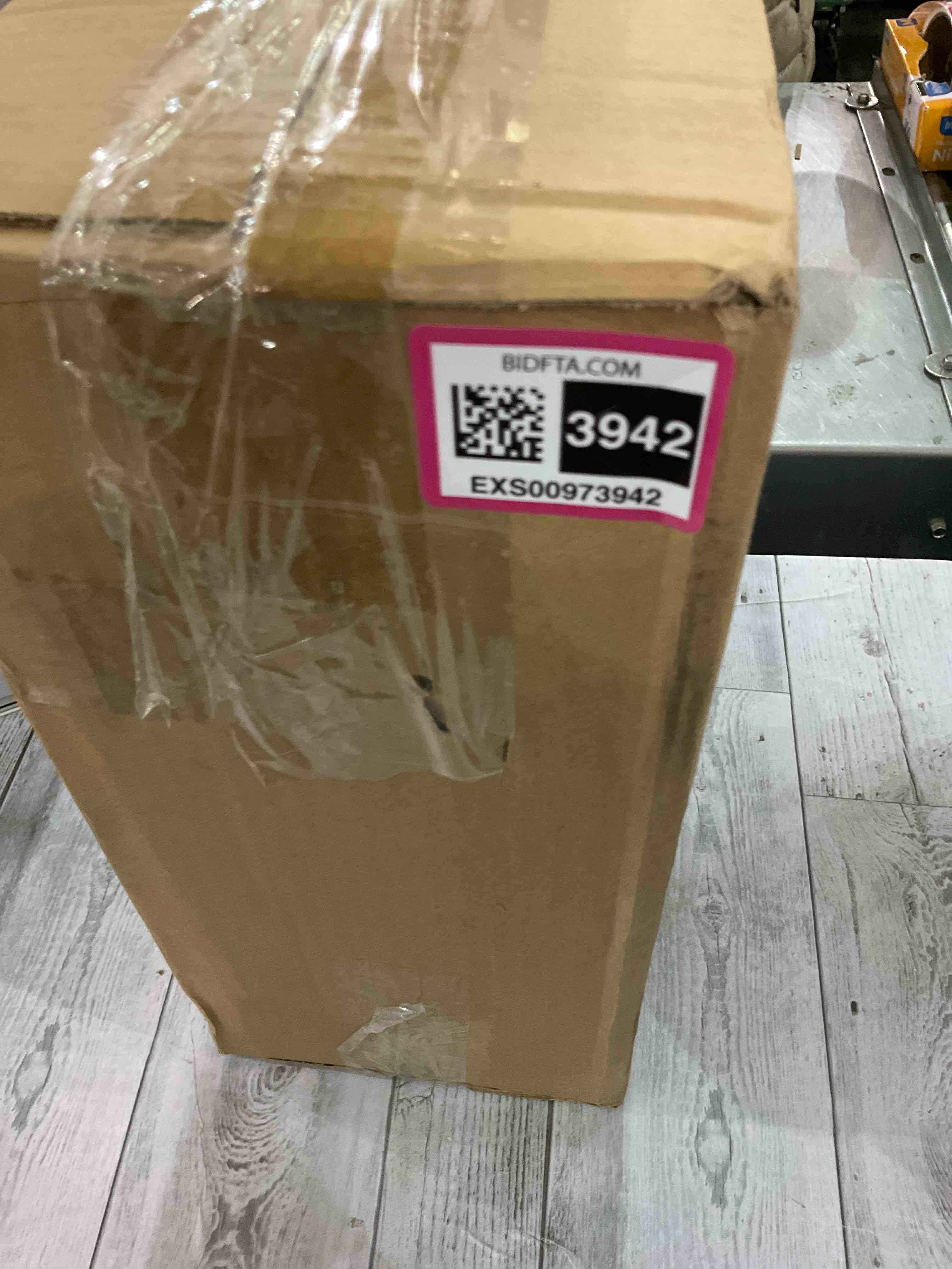 https://s3.amazonaws.com/lotting-images-prod/bidfta/EXS00973942_1705587933444.jpeg