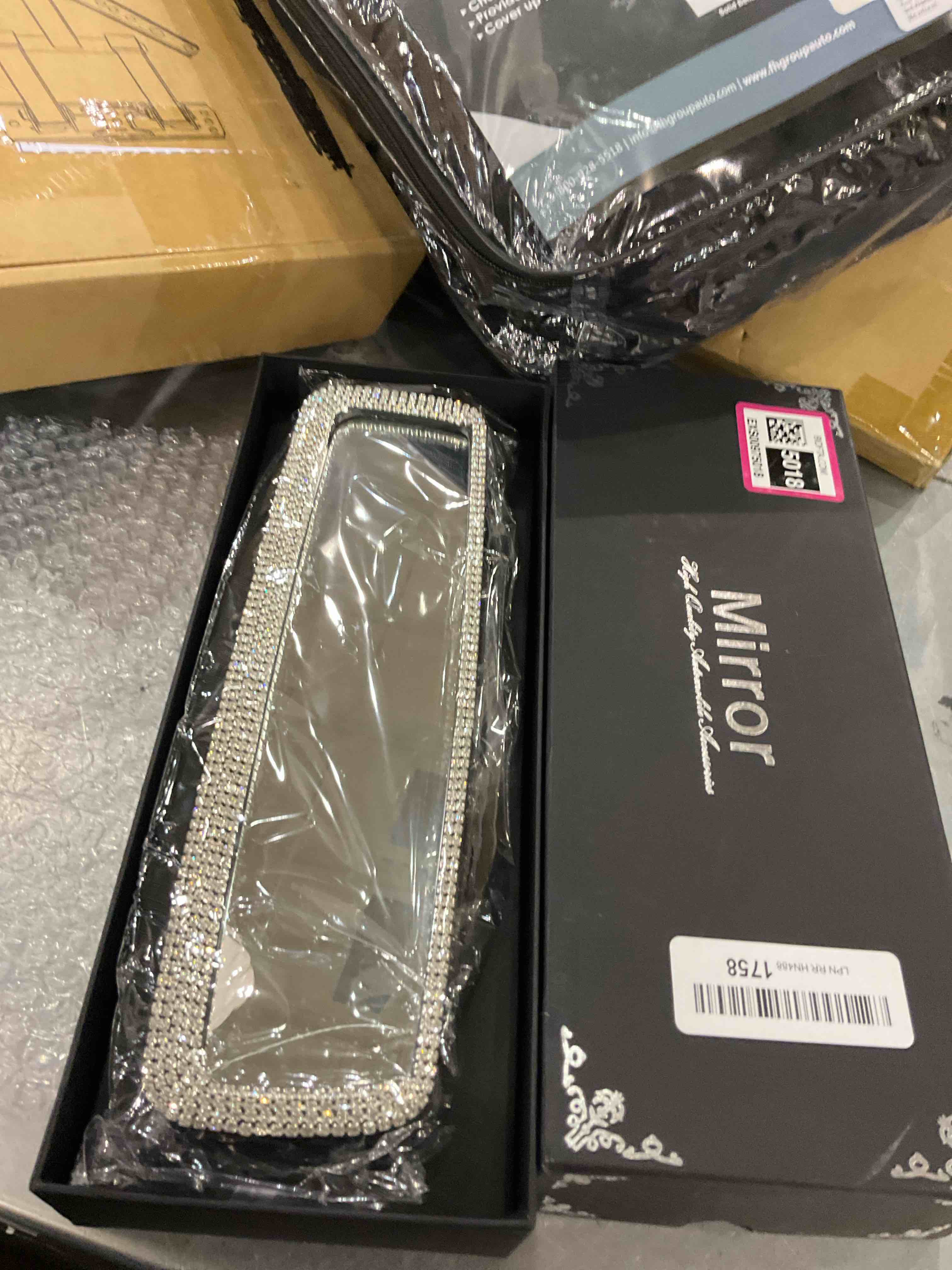 https://s3.amazonaws.com/lotting-images-prod/bidfta/EXS00975018_1706100201132.jpeg