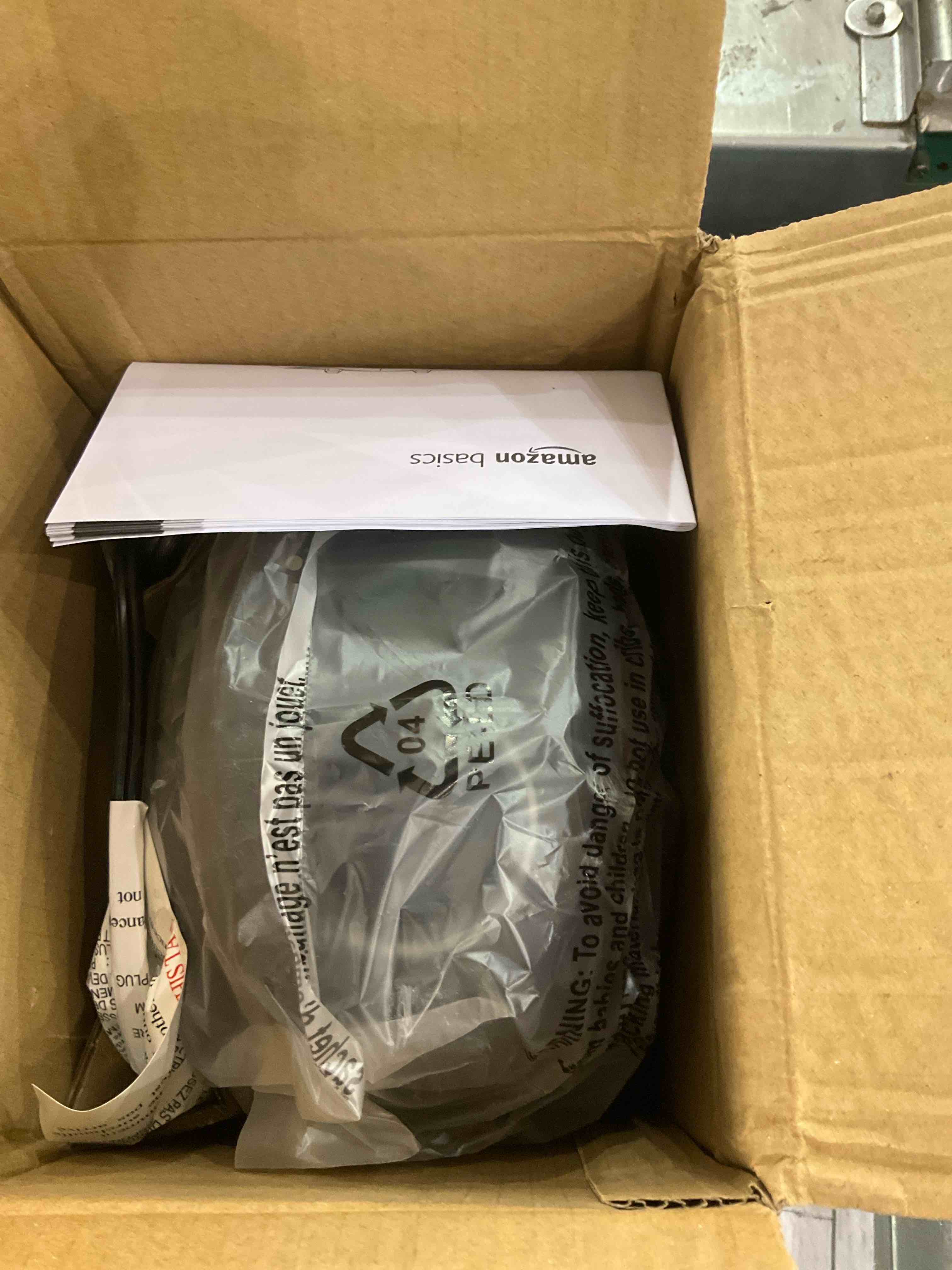 https://s3.amazonaws.com/lotting-images-prod/bidfta/EXS00975630_1705682898730.jpeg