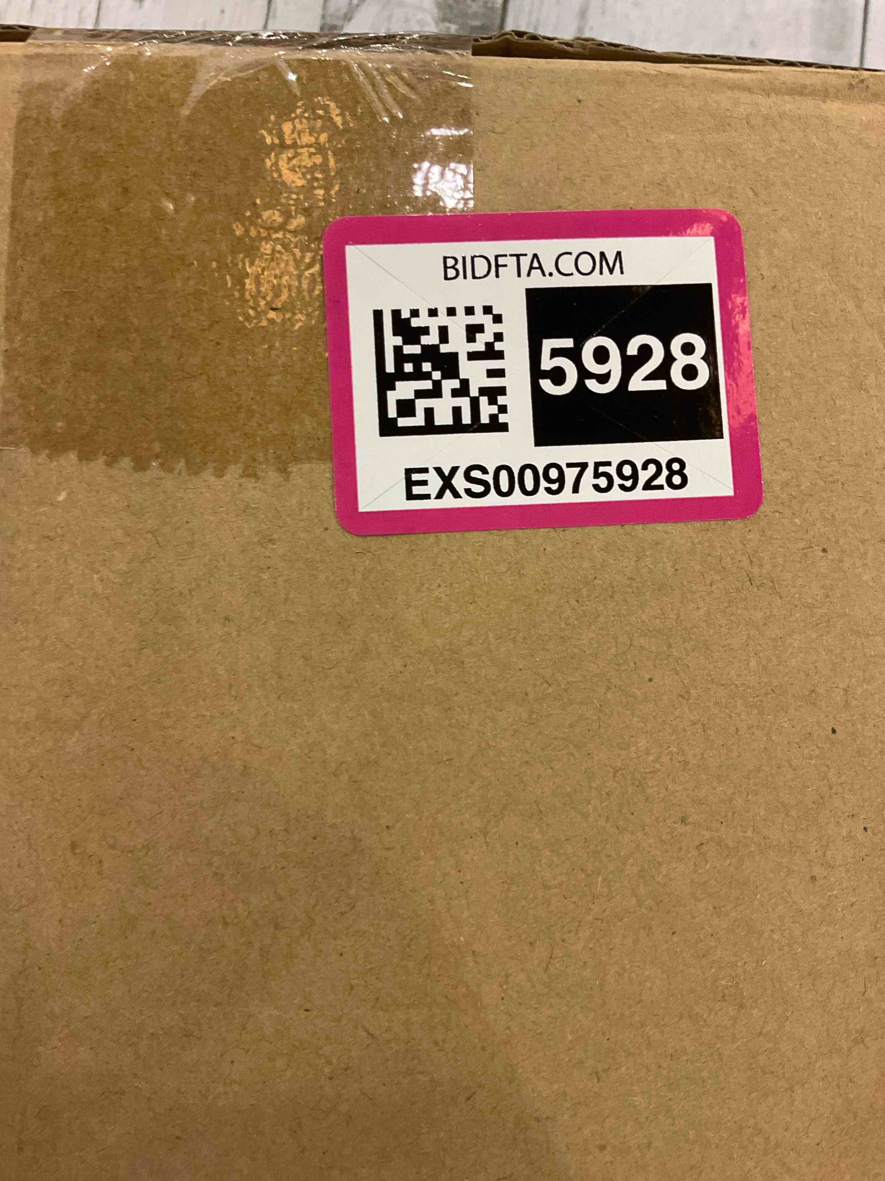 https://s3.amazonaws.com/lotting-images-prod/bidfta/EXS00975928_1705953387054.jpeg