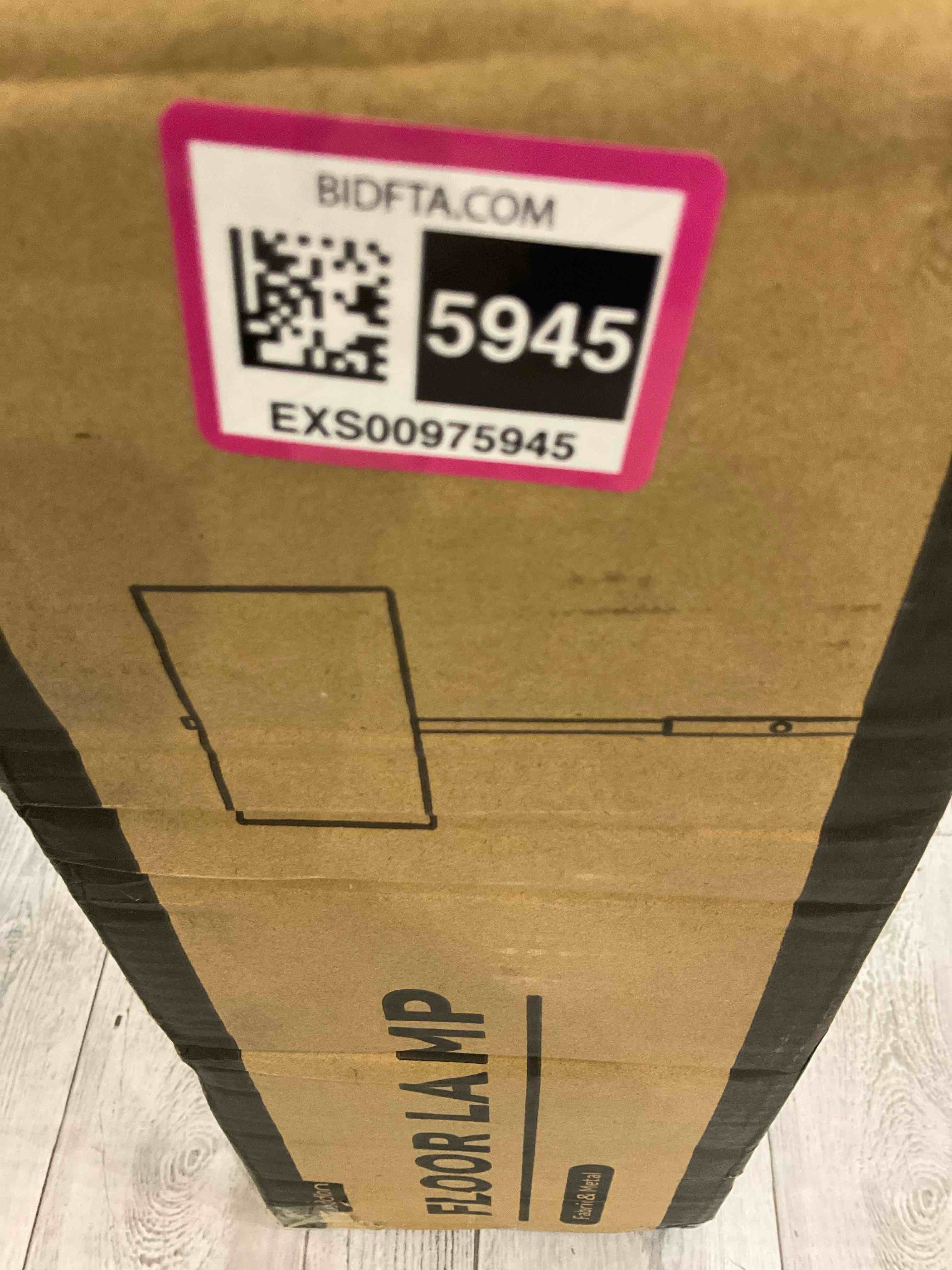 https://s3.amazonaws.com/lotting-images-prod/bidfta/EXS00975945_1705955465094.jpeg