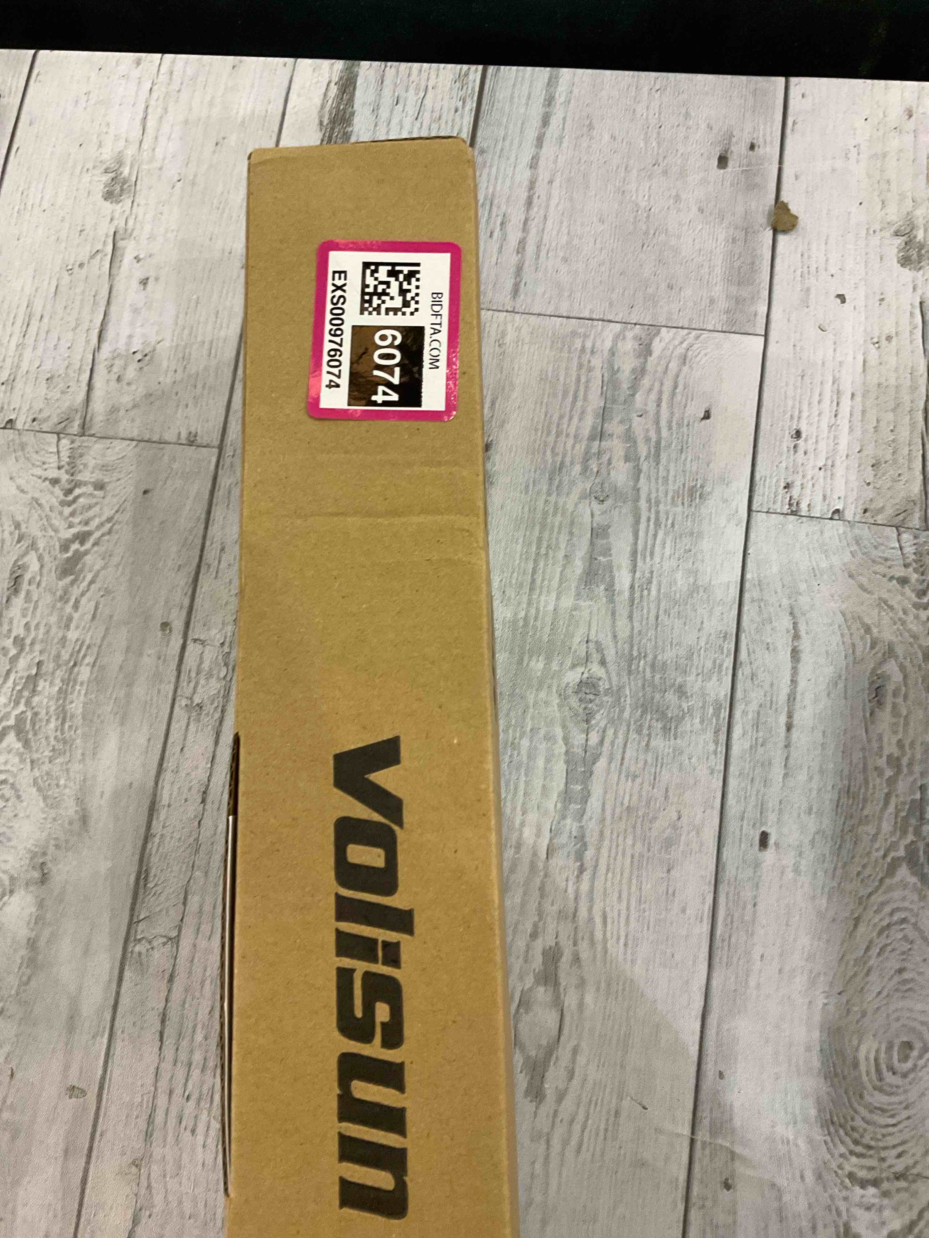 https://s3.amazonaws.com/lotting-images-prod/bidfta/EXS00976074_1706032698666.jpeg