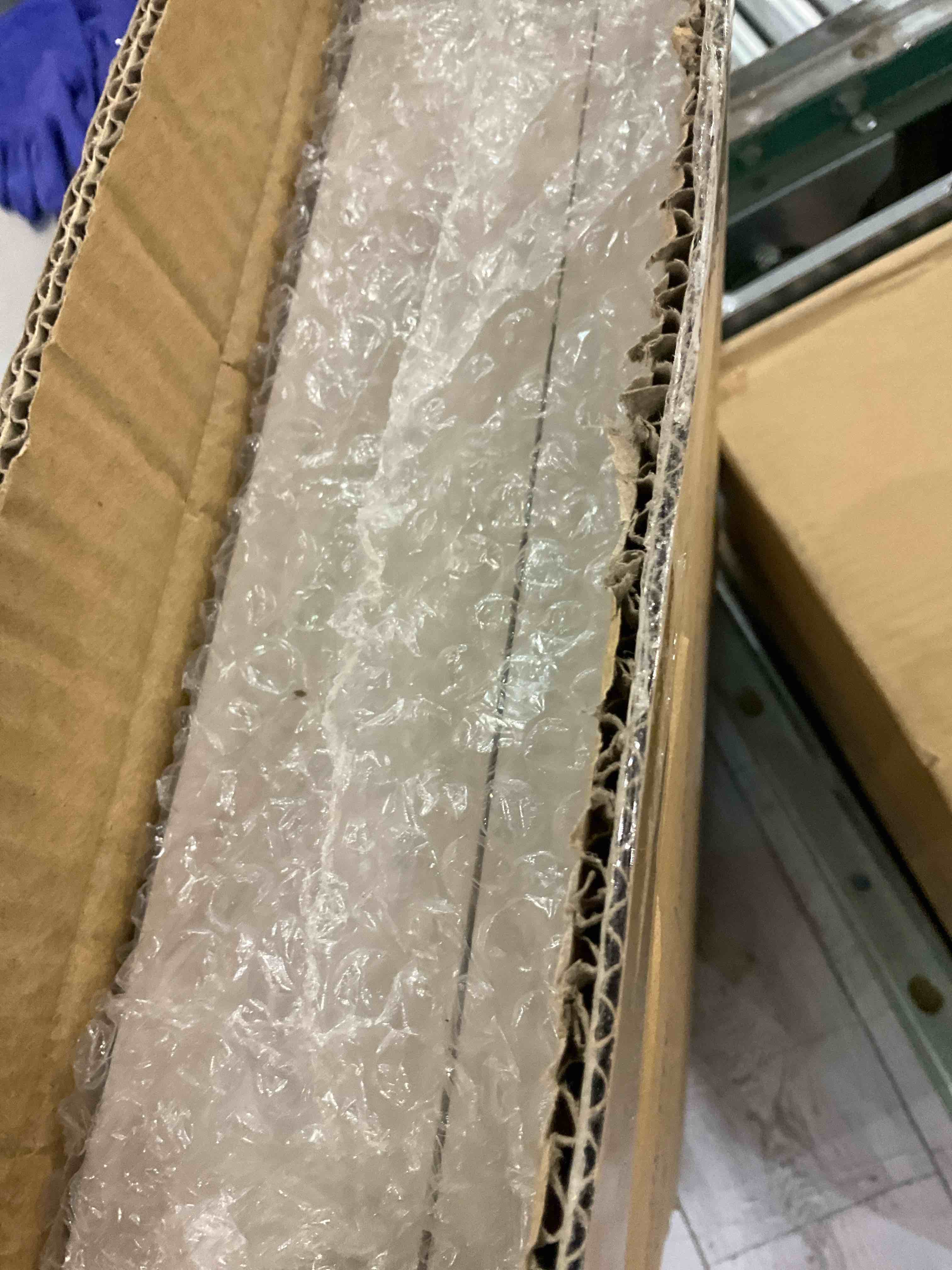 https://s3.amazonaws.com/lotting-images-prod/bidfta/EXS00976134_1706099116195.jpeg