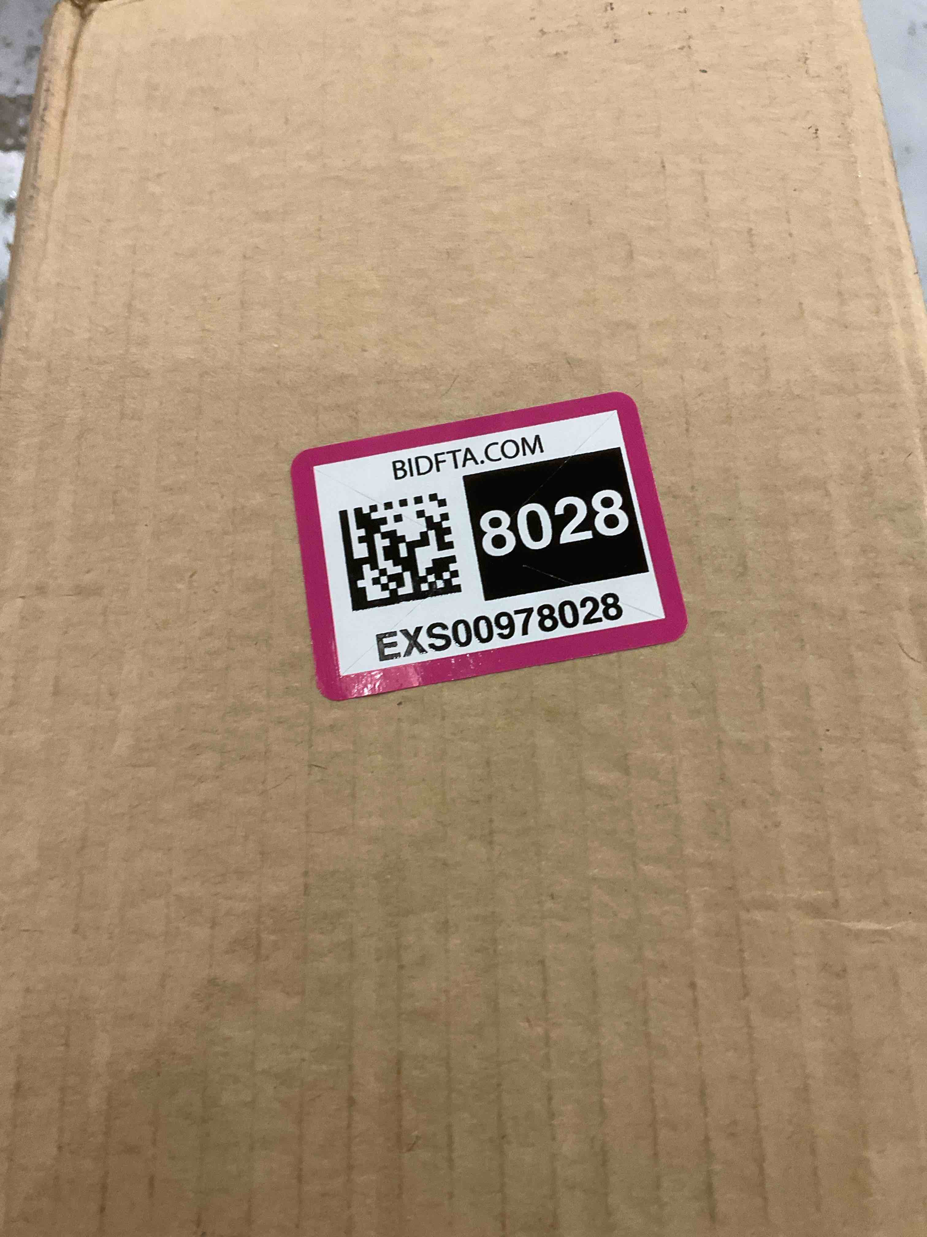 https://s3.amazonaws.com/lotting-images-prod/bidfta/EXS00978028_1706112439998.jpeg