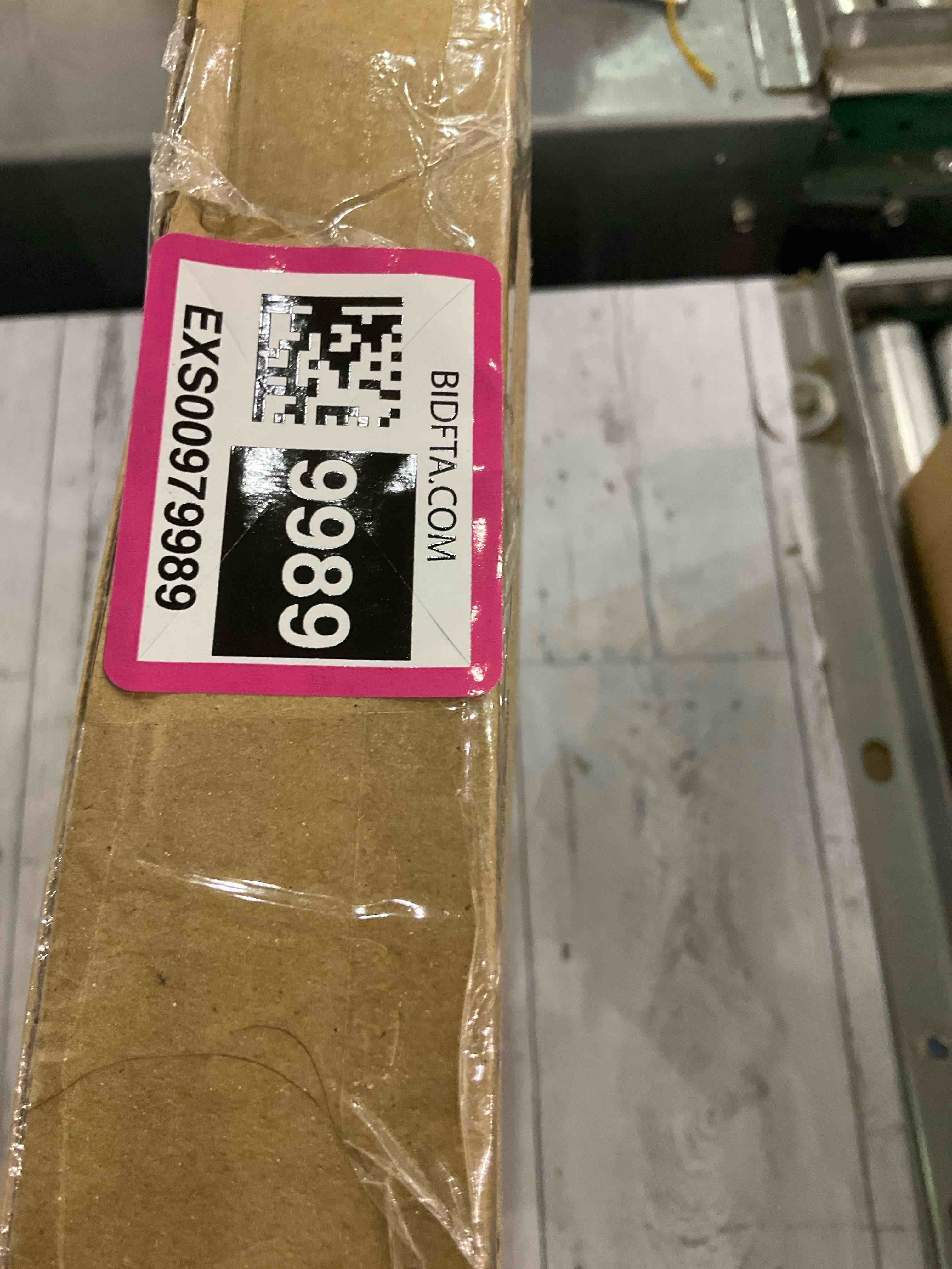 https://s3.amazonaws.com/lotting-images-prod/bidfta/EXS00979989_1707397380549.jpeg