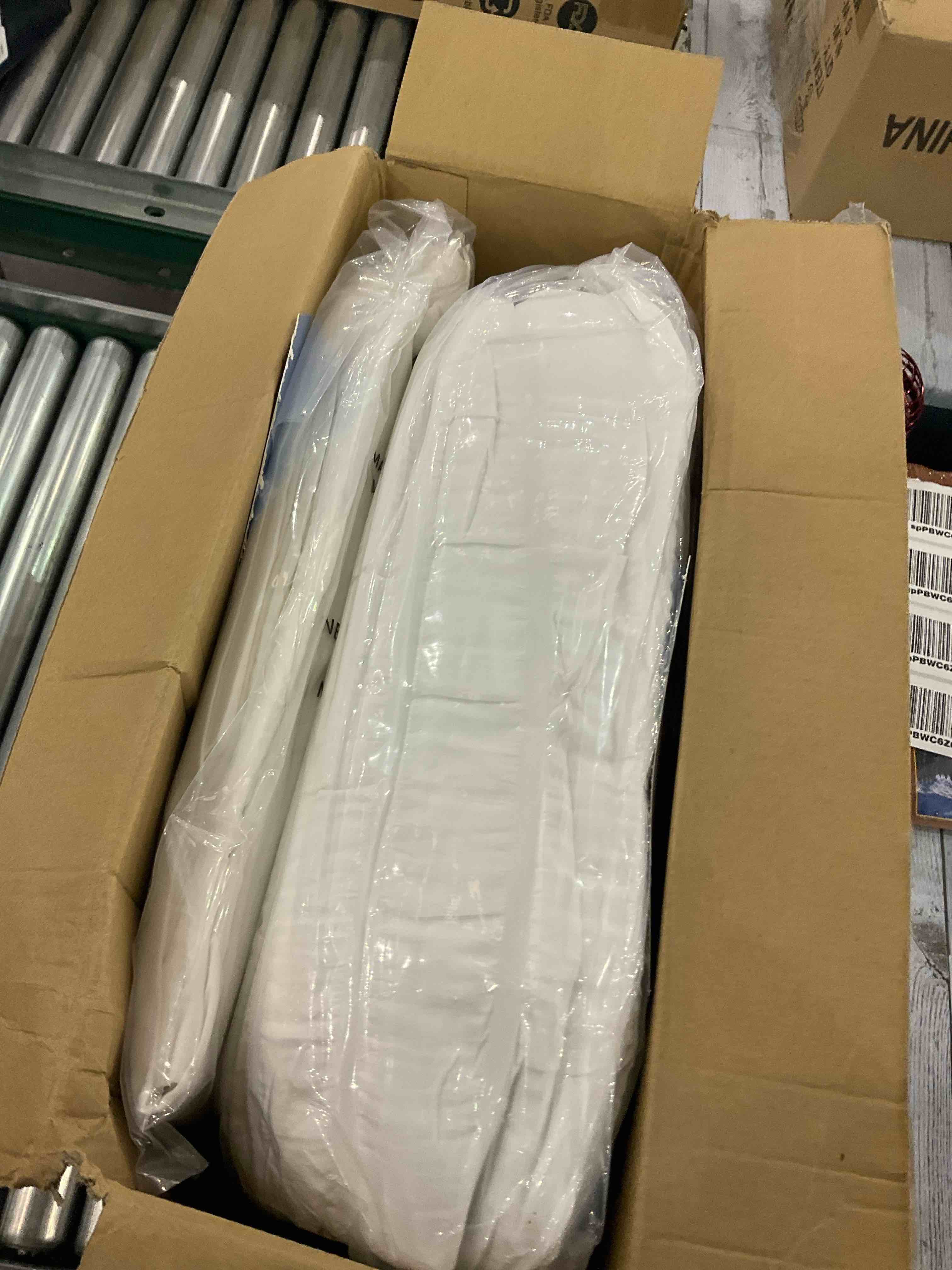 https://s3.amazonaws.com/lotting-images-prod/bidfta/EXS00980348_1704903046015.jpeg