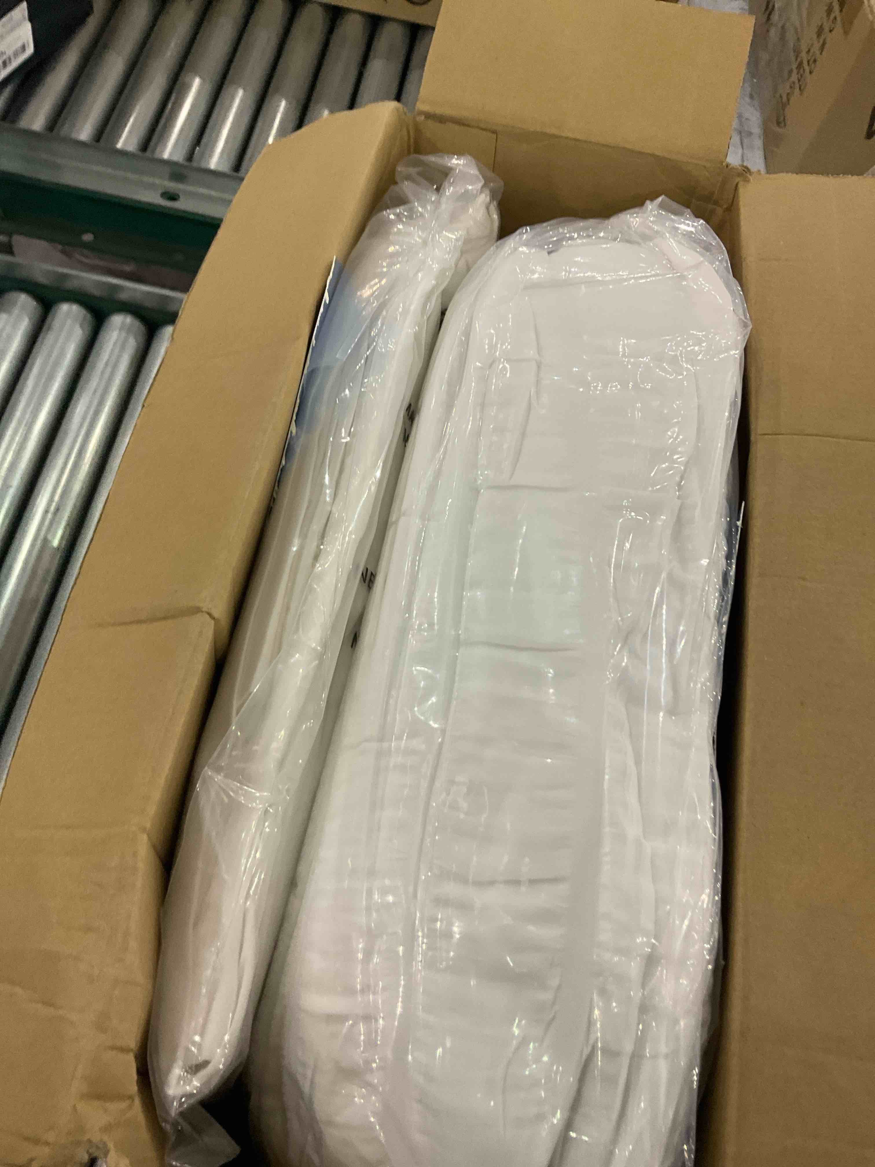 https://s3.amazonaws.com/lotting-images-prod/bidfta/EXS00980348_1704903046901.jpeg
