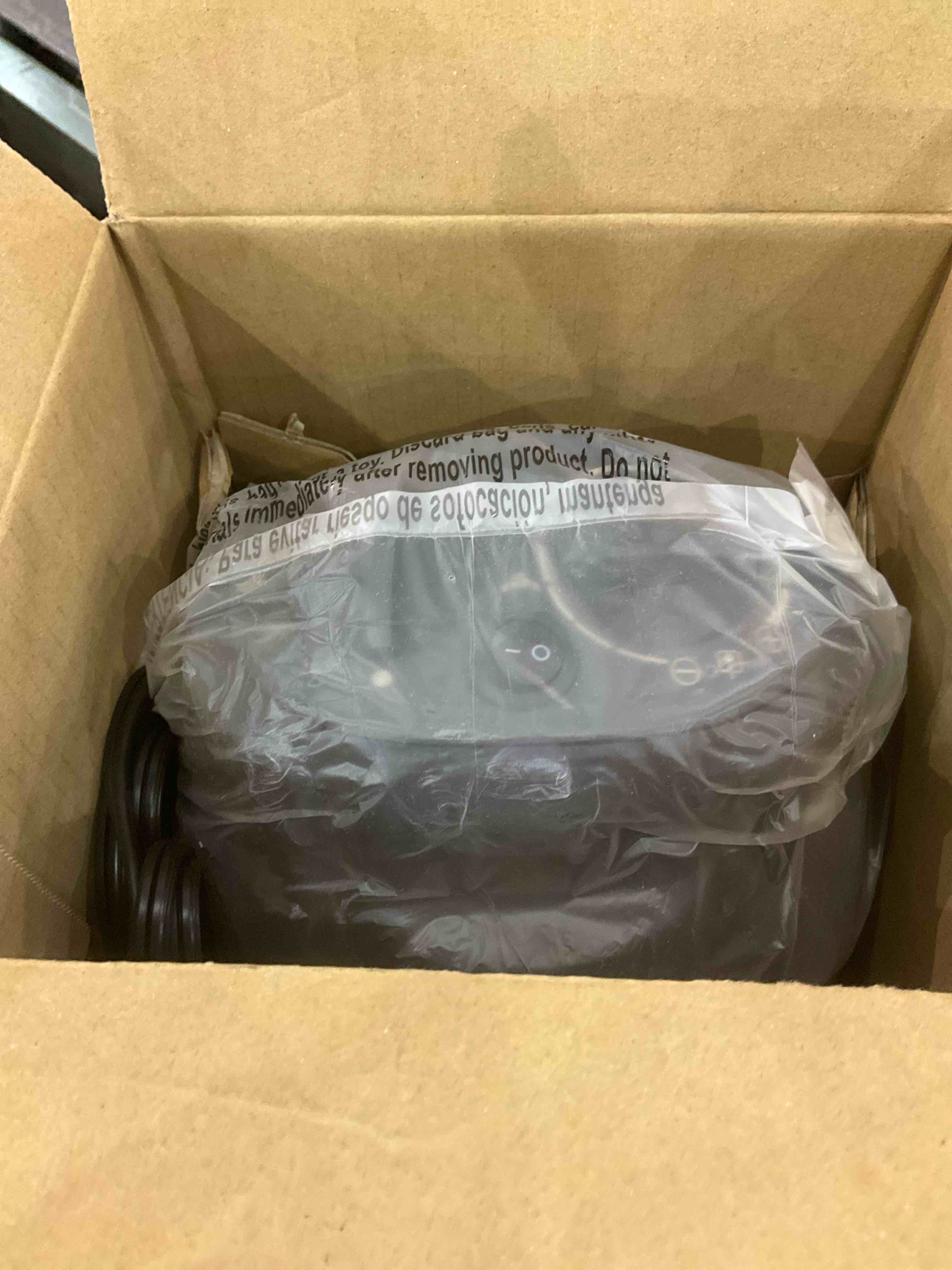 https://s3.amazonaws.com/lotting-images-prod/bidfta/EXS00981895_1704456799079.jpeg