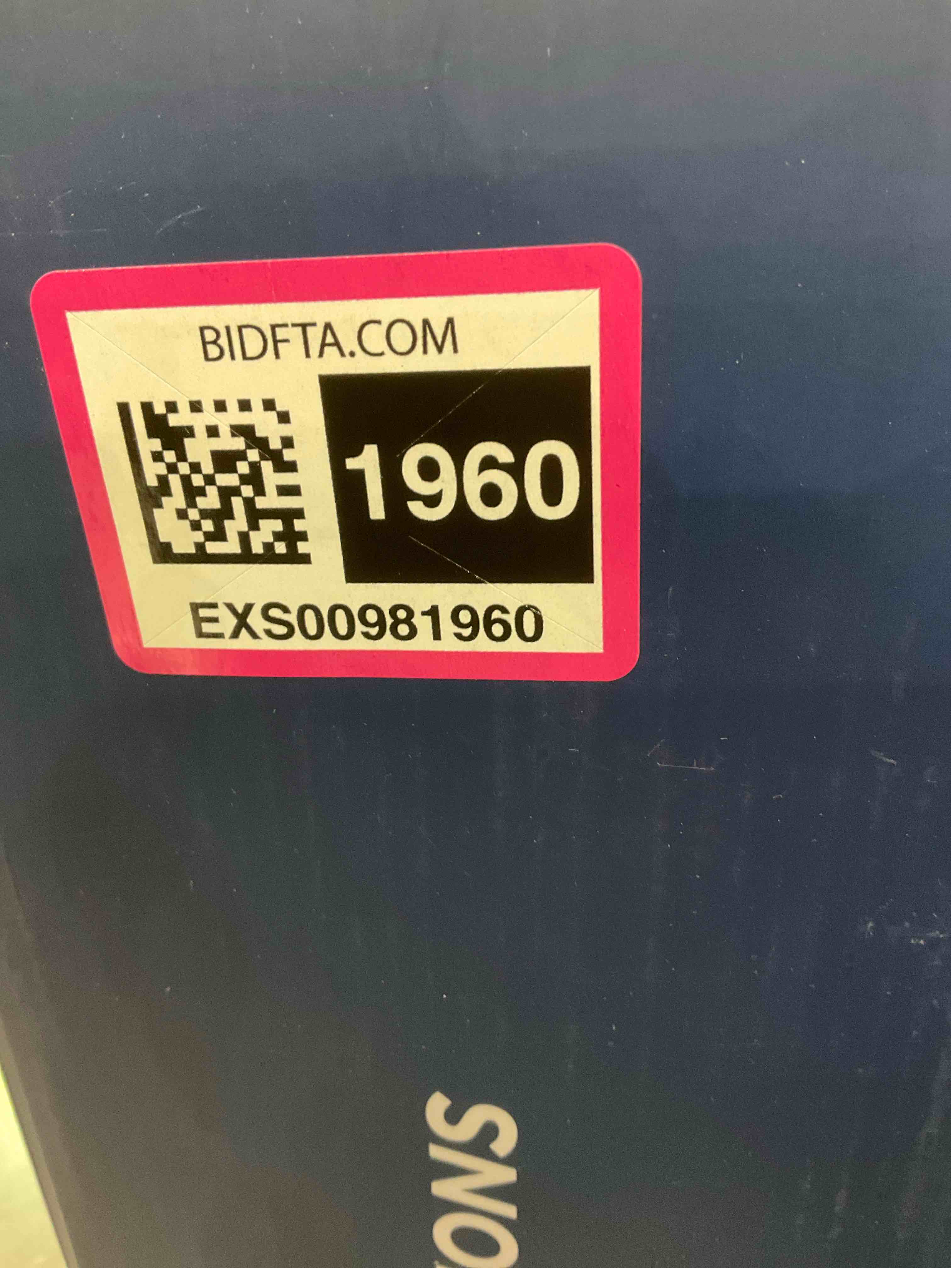 https://s3.amazonaws.com/lotting-images-prod/bidfta/EXS00981960_1704467200892.jpeg