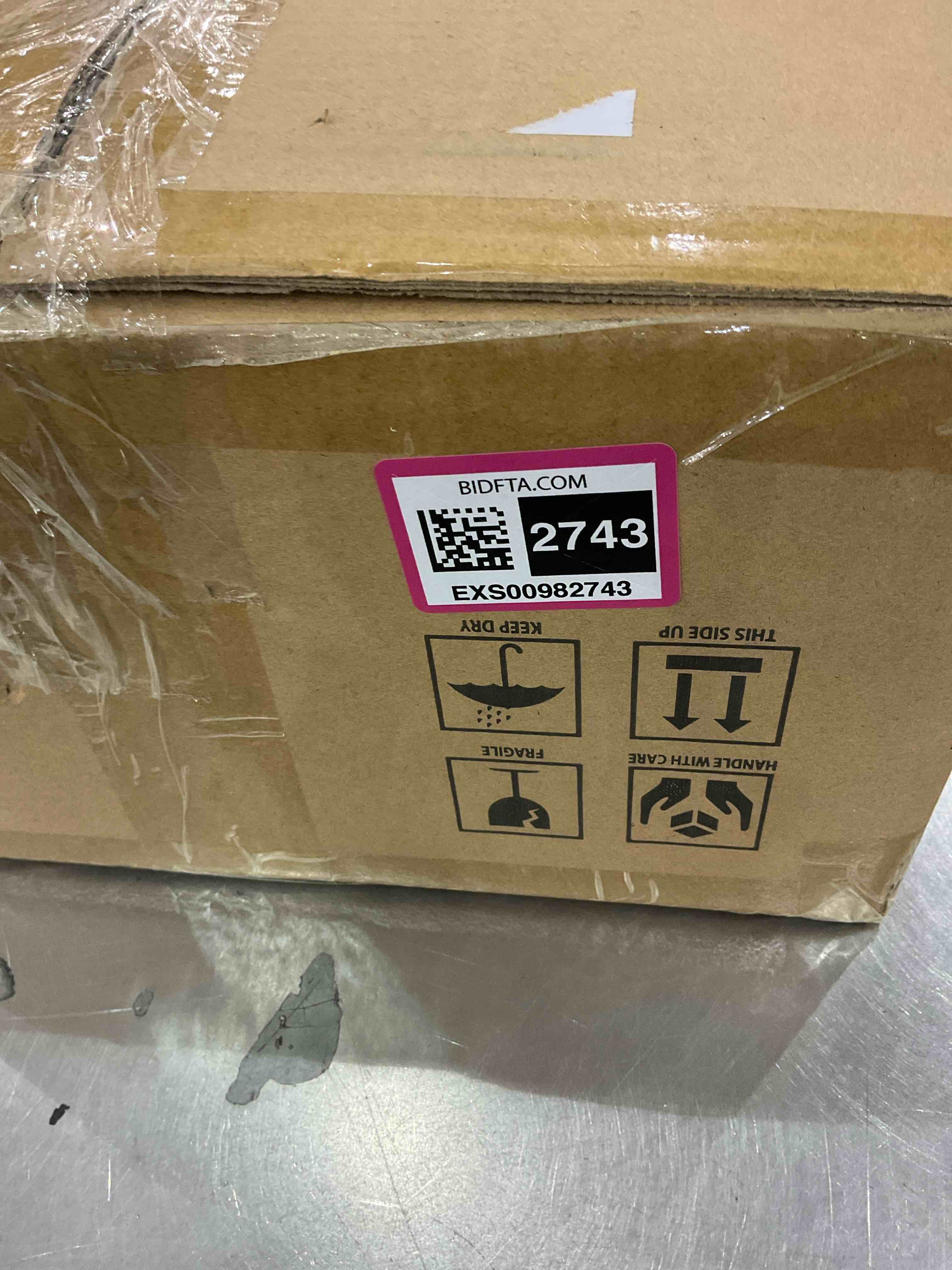 https://s3.amazonaws.com/lotting-images-prod/bidfta/EXS00982743_1704897368580.jpeg