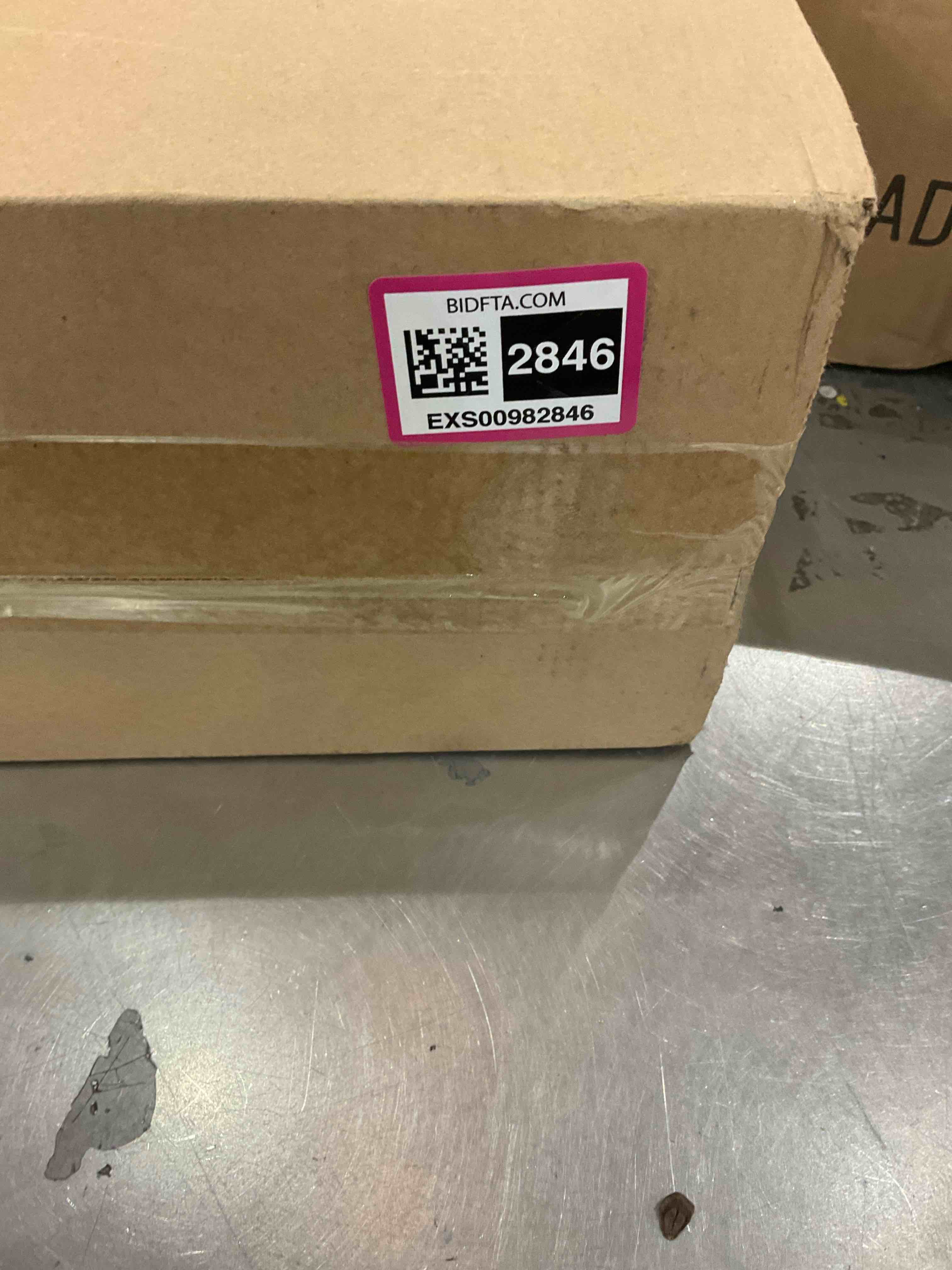 https://s3.amazonaws.com/lotting-images-prod/bidfta/EXS00982846_1704918634733.jpeg