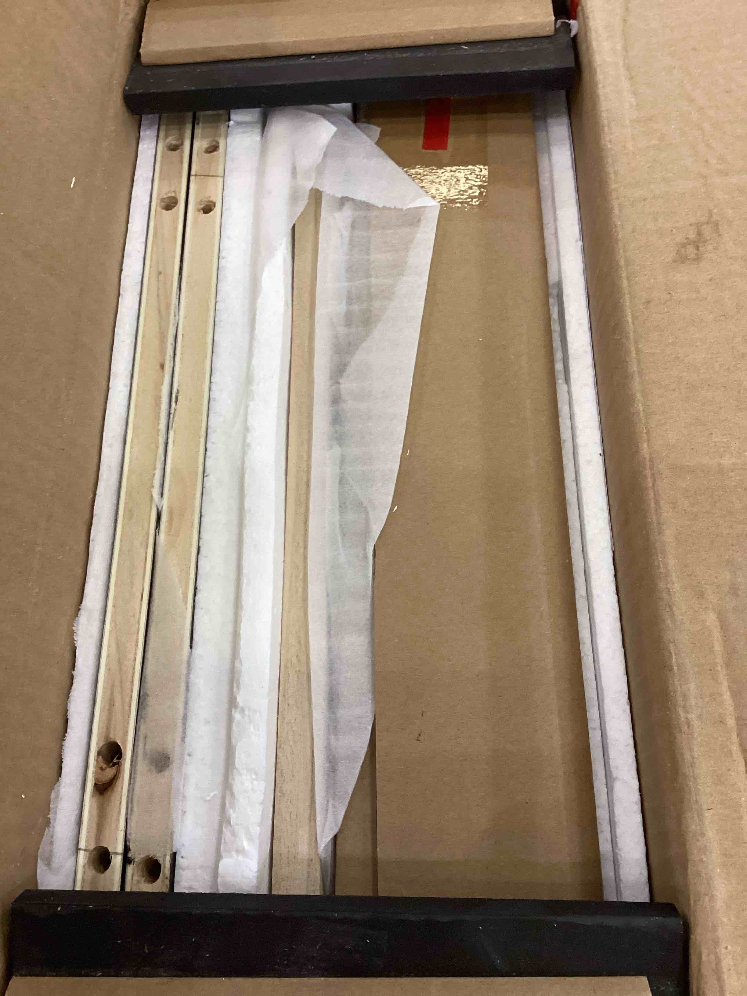 https://s3.amazonaws.com/lotting-images-prod/bidfta/EXS00983568_1704214044511.jpeg