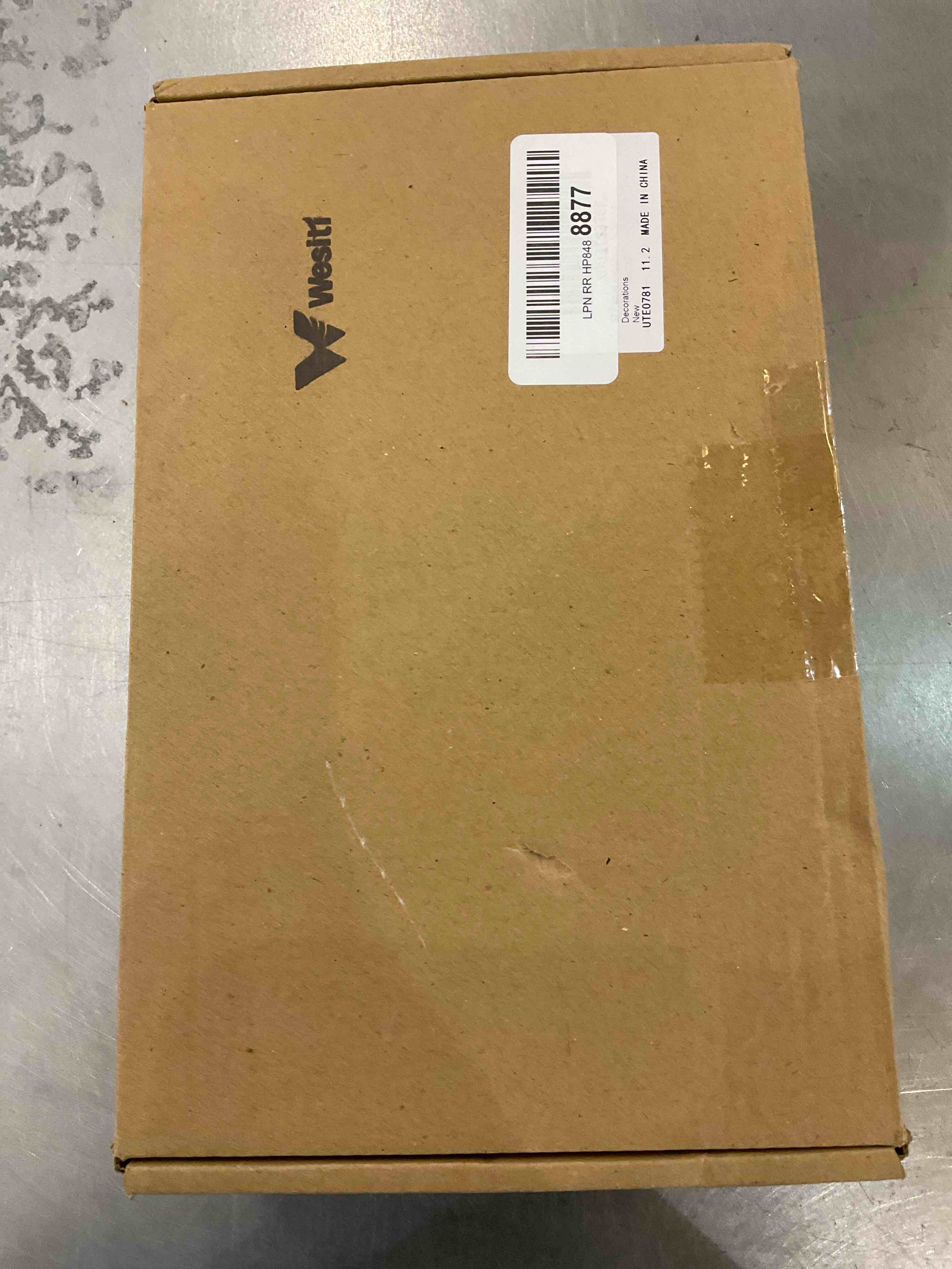 https://s3.amazonaws.com/lotting-images-prod/bidfta/EXS00984713_1704390525925.jpeg