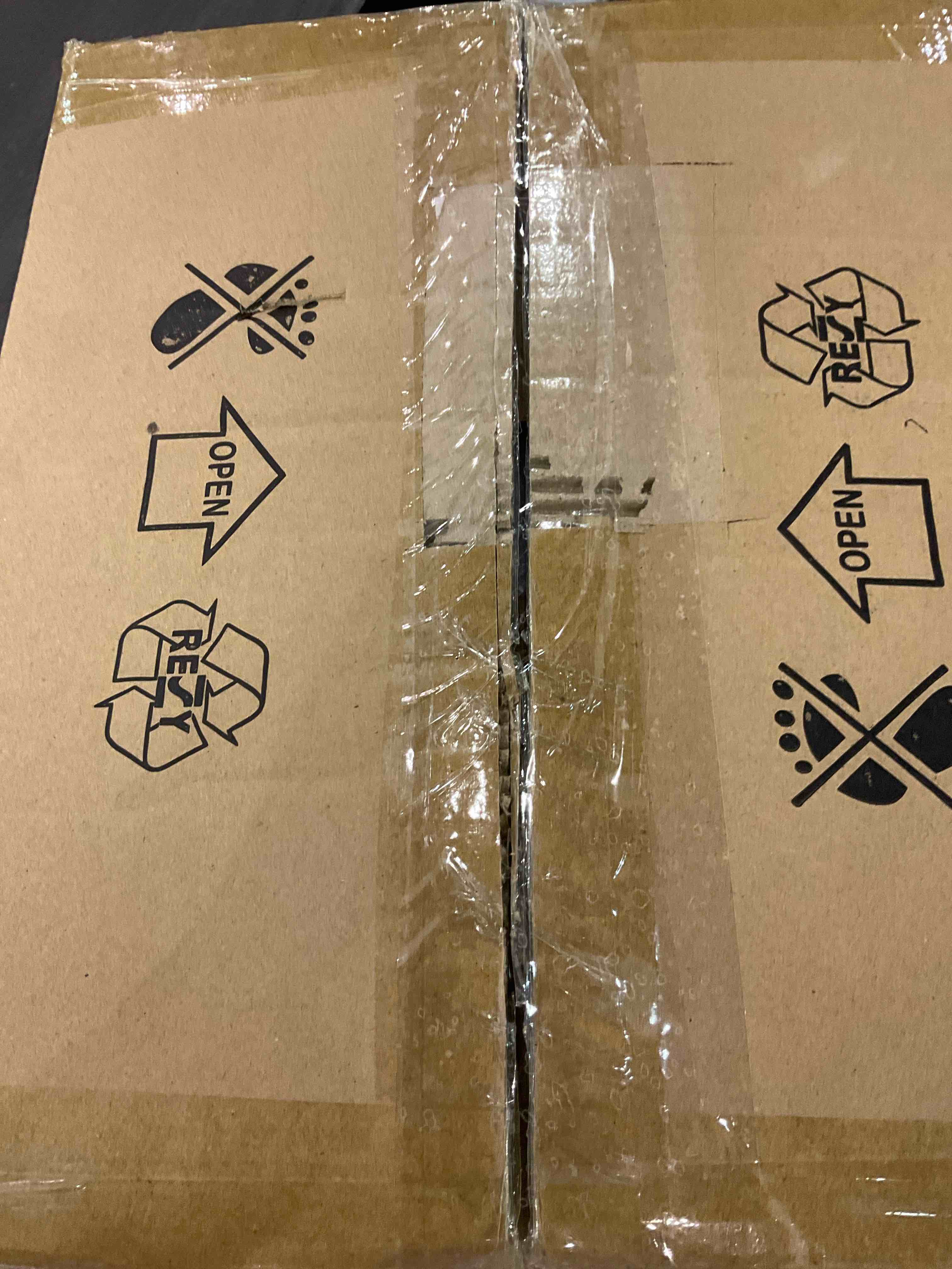 https://s3.amazonaws.com/lotting-images-prod/bidfta/EXS00984809_1704461897588.jpeg