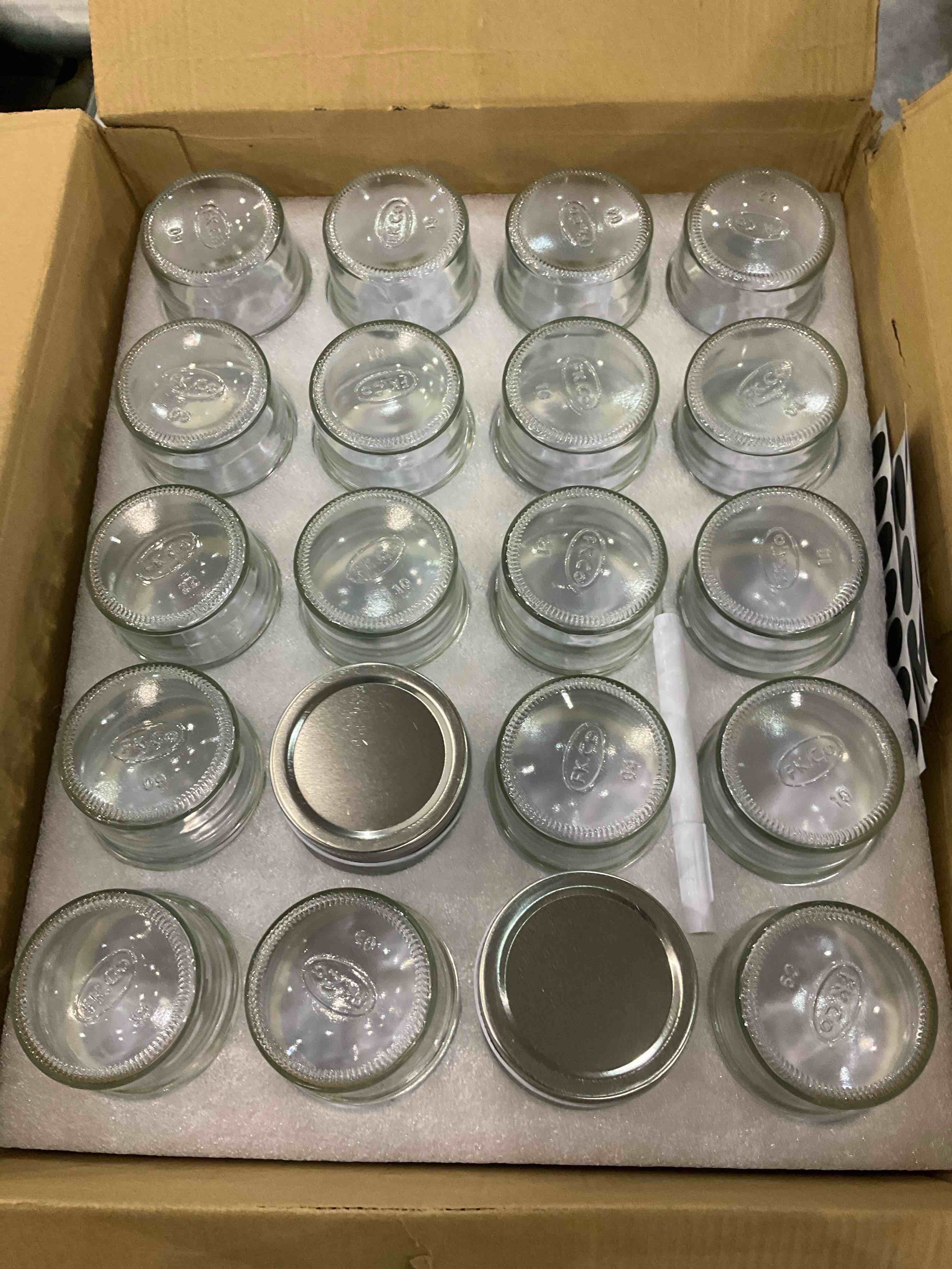 https://s3.amazonaws.com/lotting-images-prod/bidfta/EXS00984872_1704716677099.jpeg