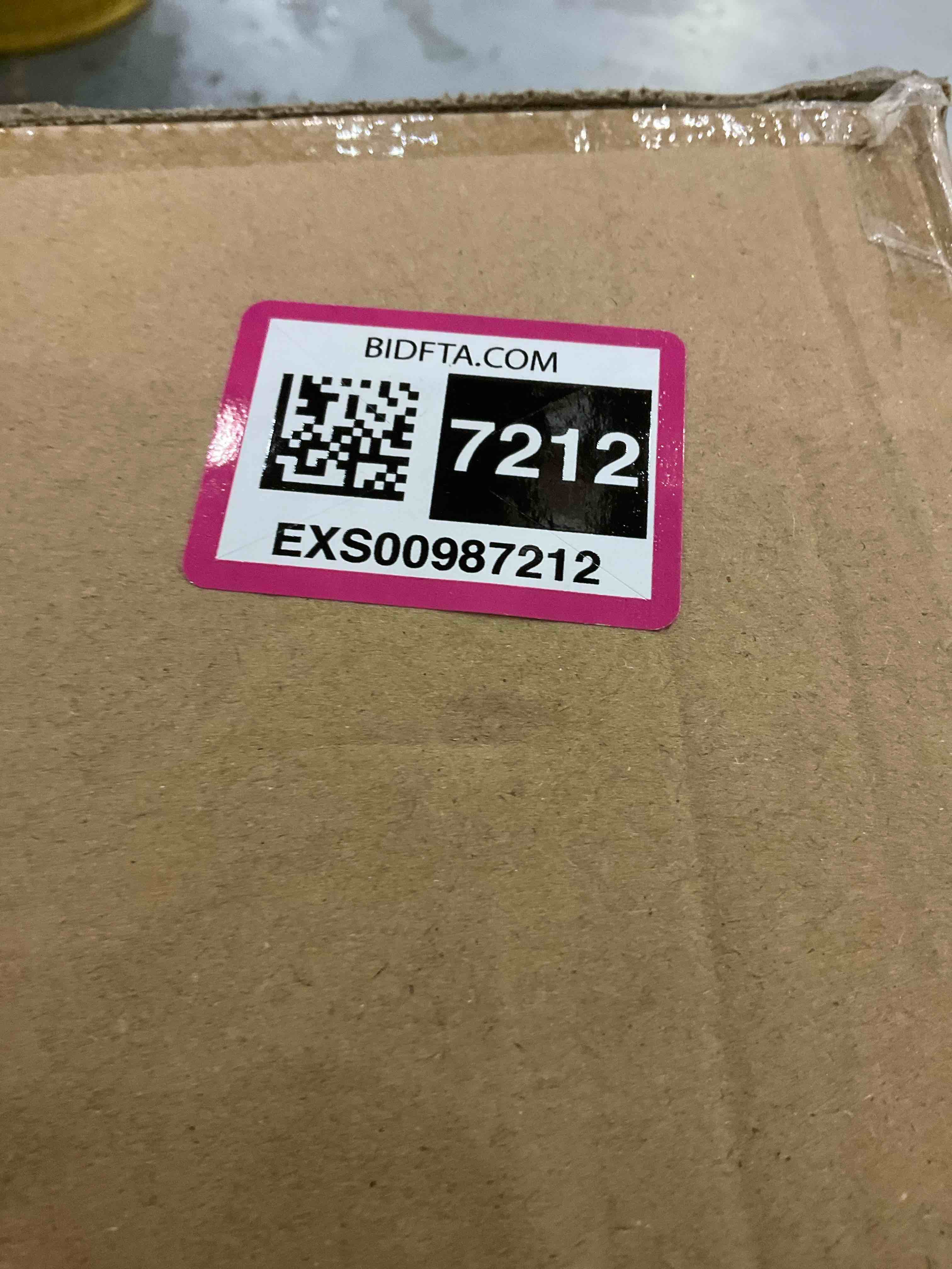 https://s3.amazonaws.com/lotting-images-prod/bidfta/EXS00987212_1704813487691.jpeg