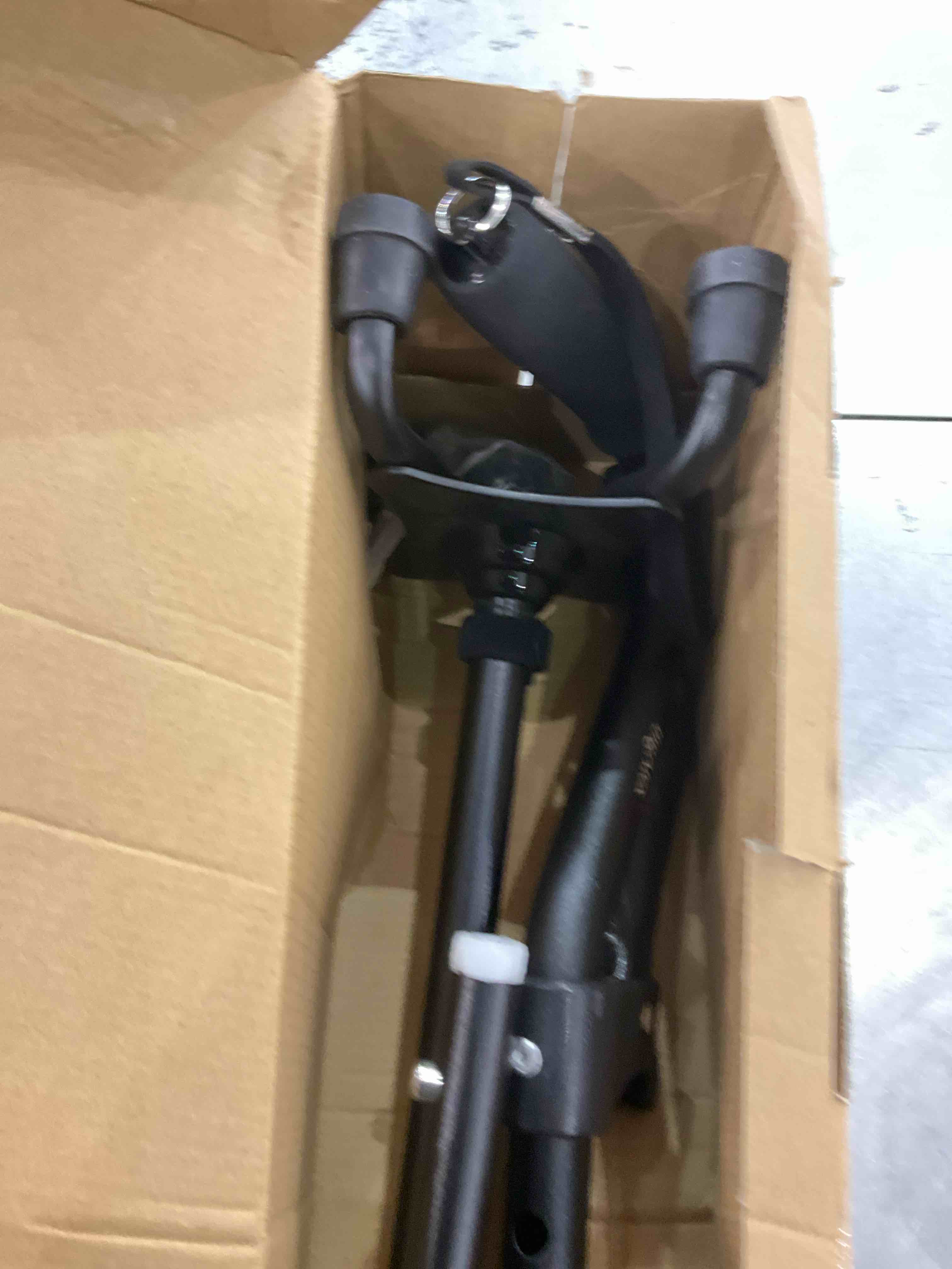 https://s3.amazonaws.com/lotting-images-prod/bidfta/EXS00987357_1704901219584.jpeg