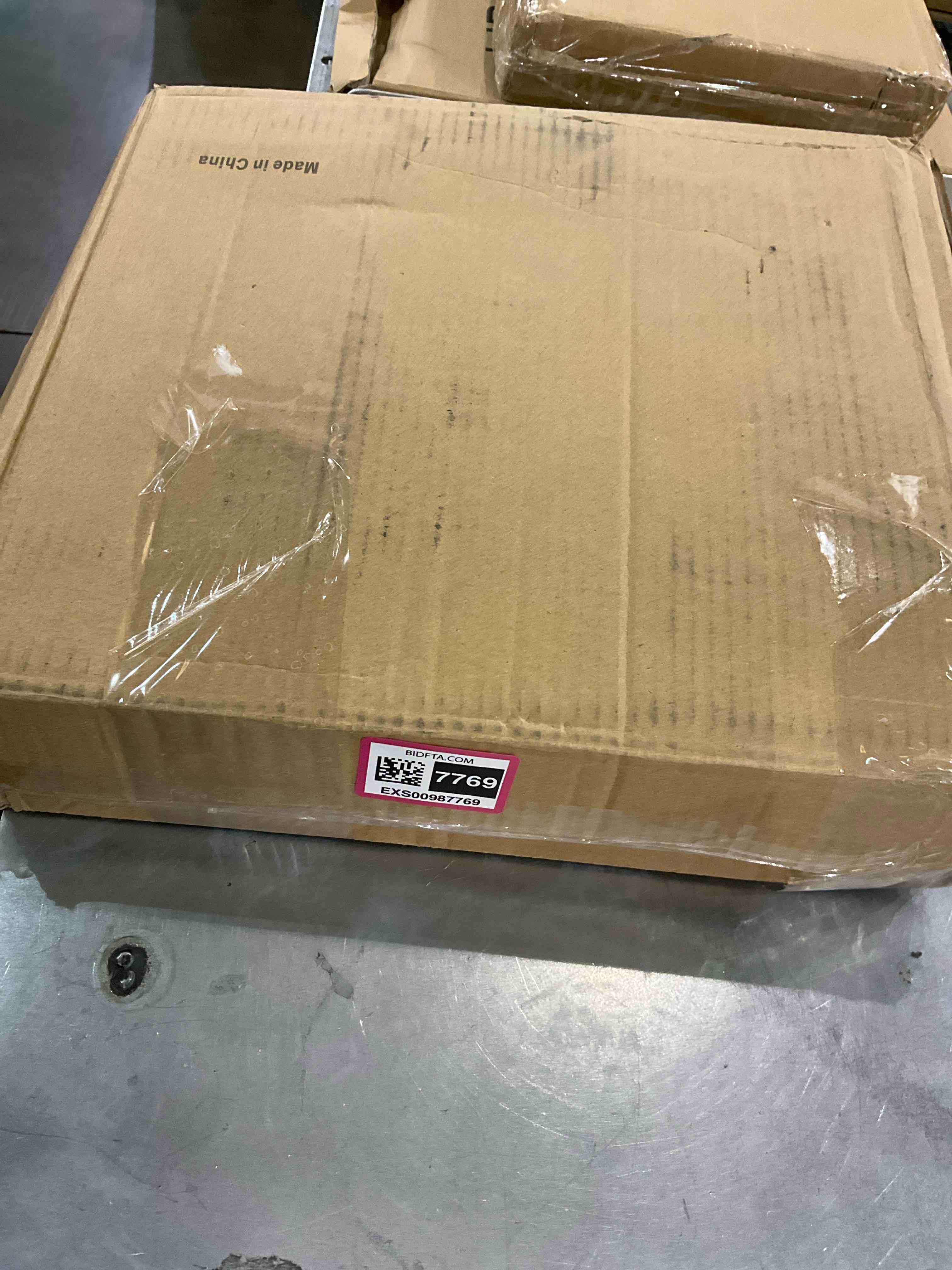 https://s3.amazonaws.com/lotting-images-prod/bidfta/EXS00987769_1704466791645.jpeg