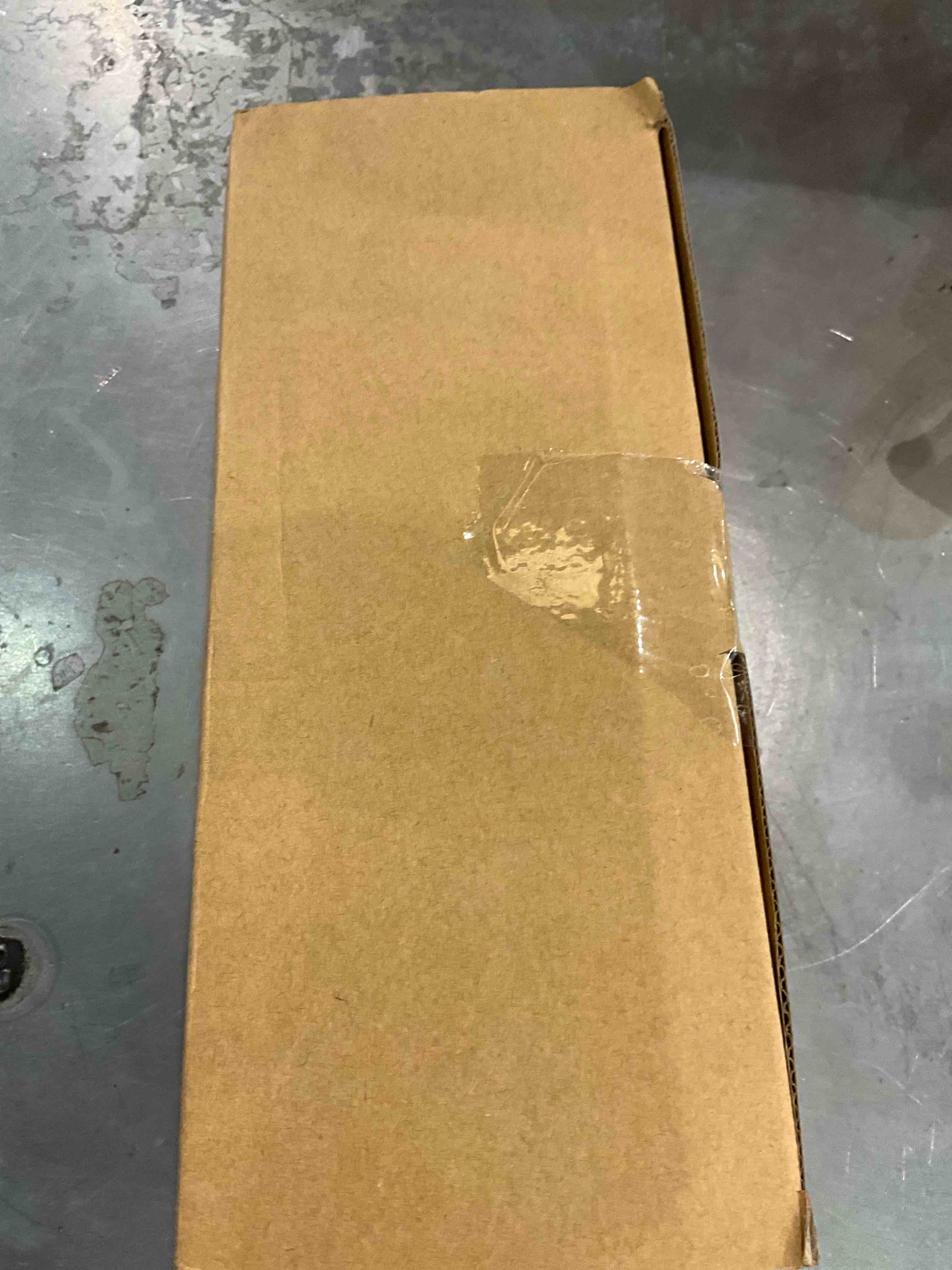 https://s3.amazonaws.com/lotting-images-prod/bidfta/EXS00987772_1704467275677.jpeg