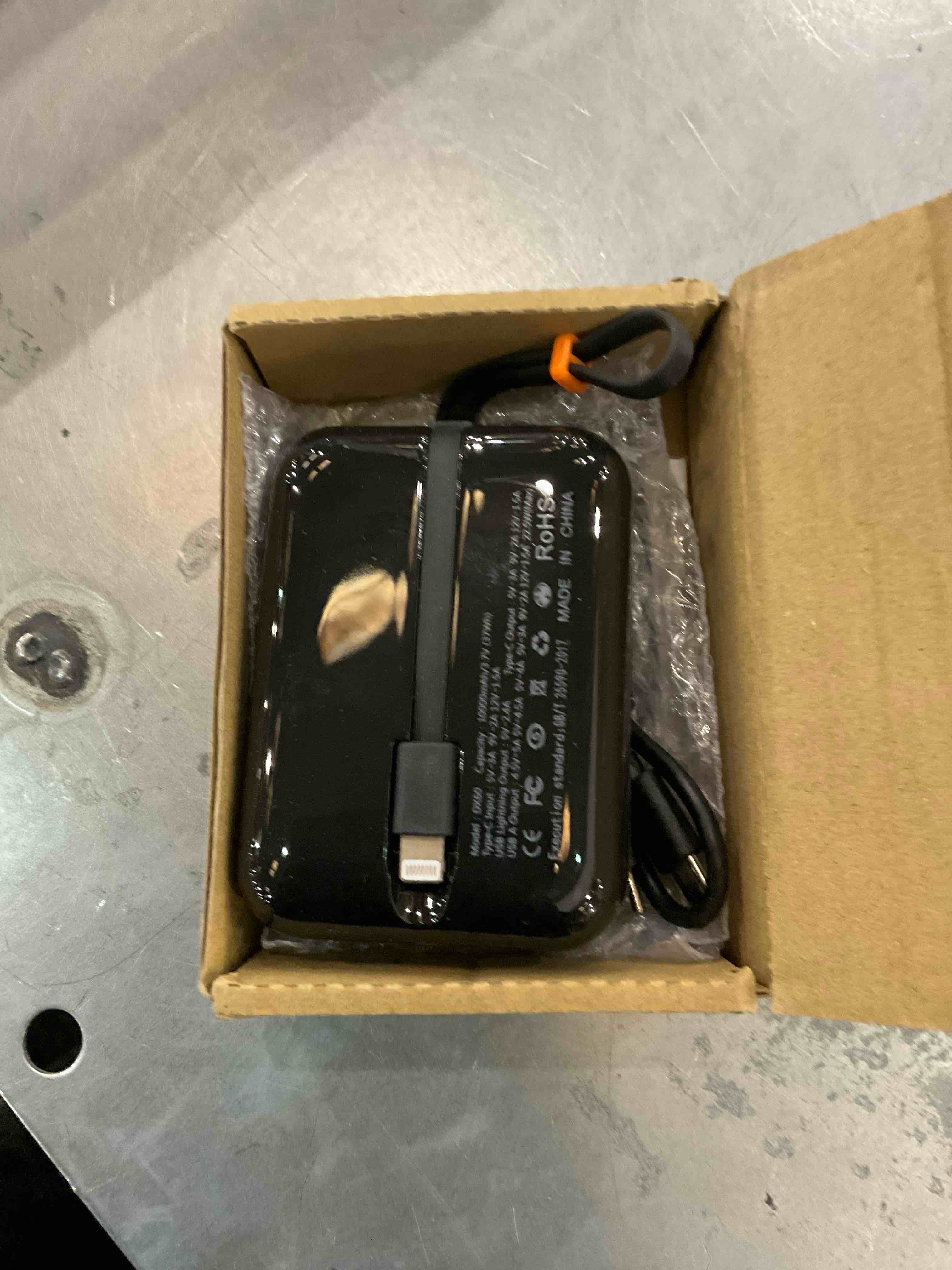 https://s3.amazonaws.com/lotting-images-prod/bidfta/EXS00987802_1704469942990.jpeg