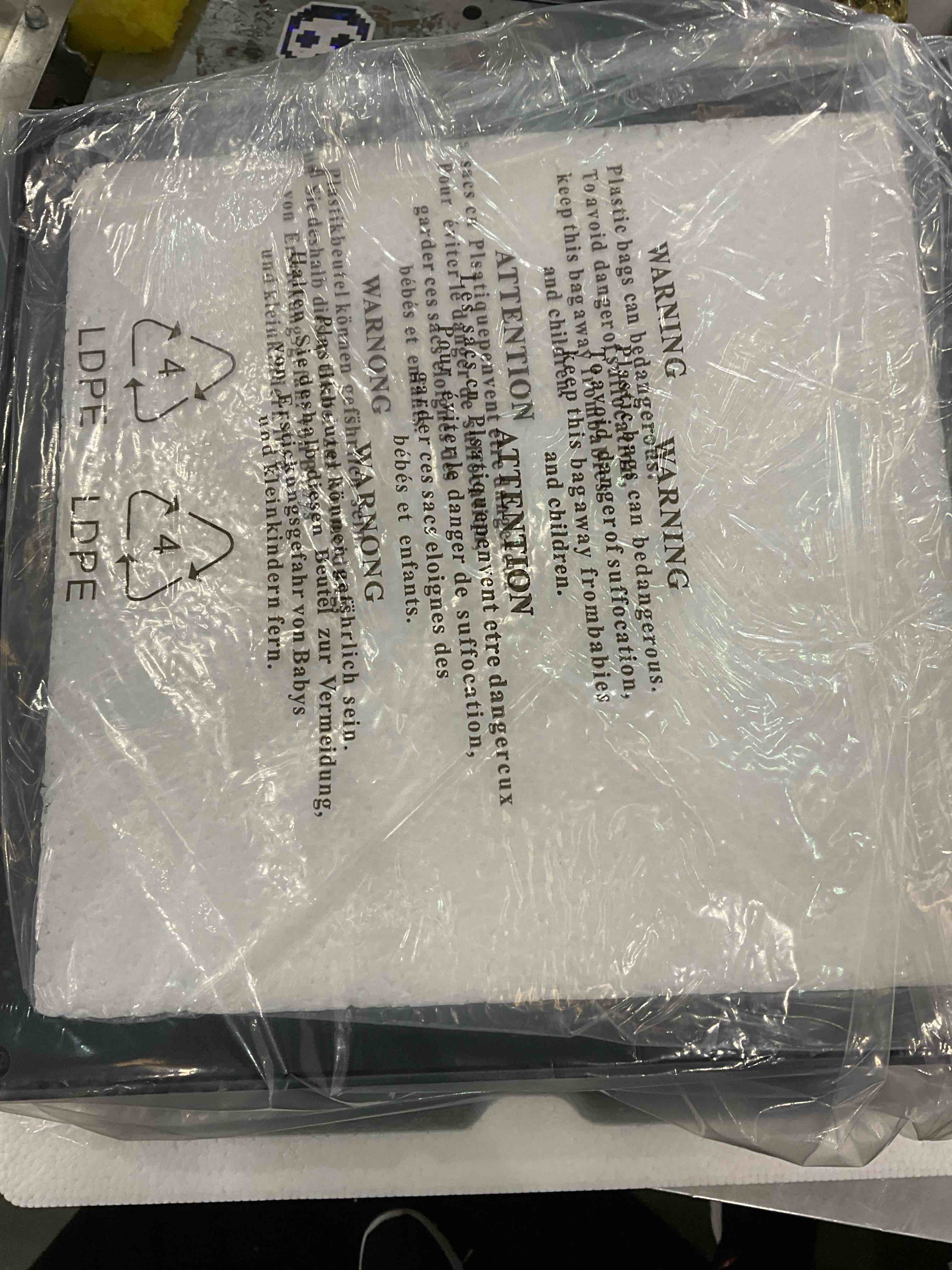 https://s3.amazonaws.com/lotting-images-prod/bidfta/EXS00987895_1704482914543.jpeg