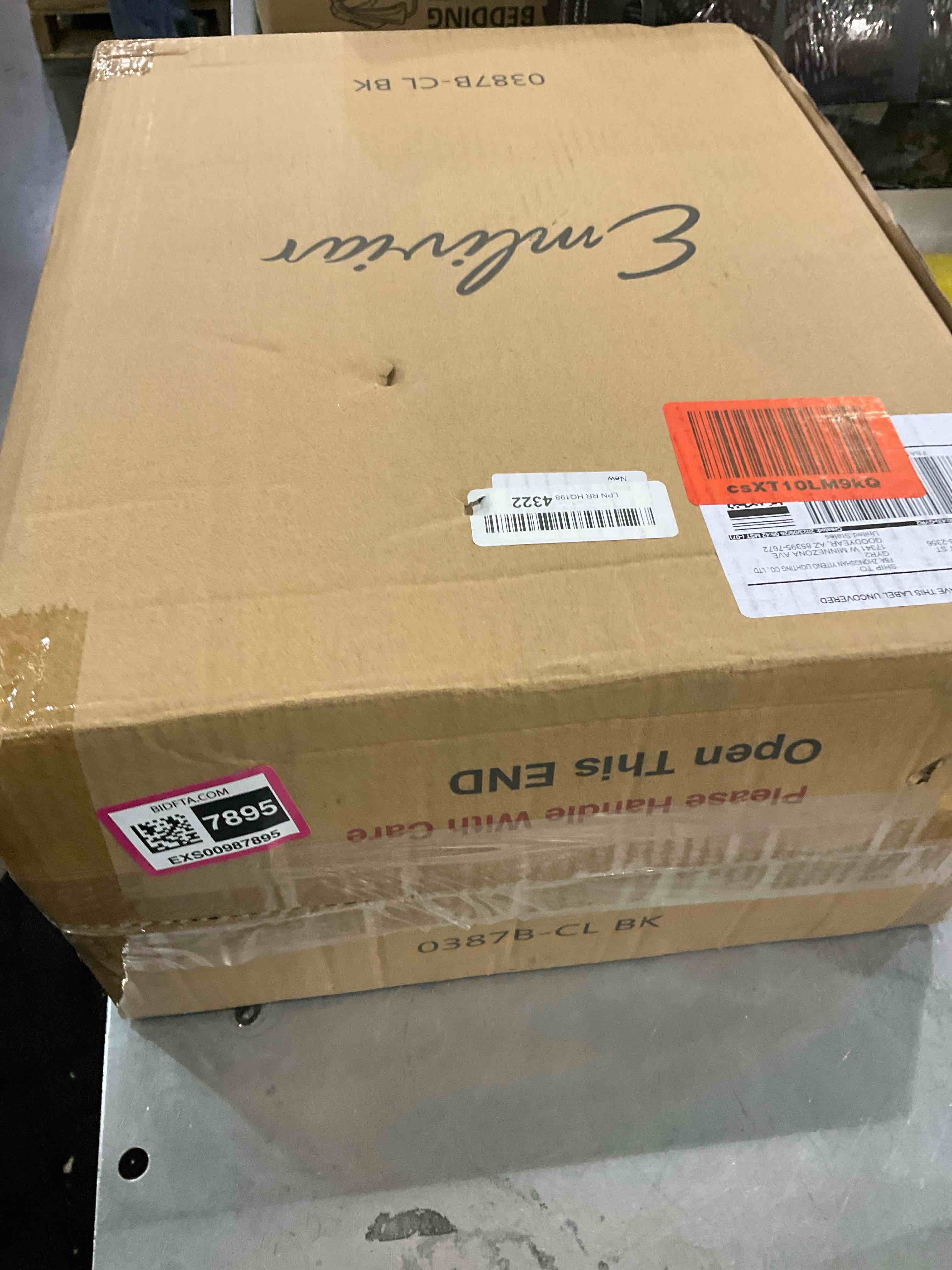 https://s3.amazonaws.com/lotting-images-prod/bidfta/EXS00987895_1704482969366.jpeg