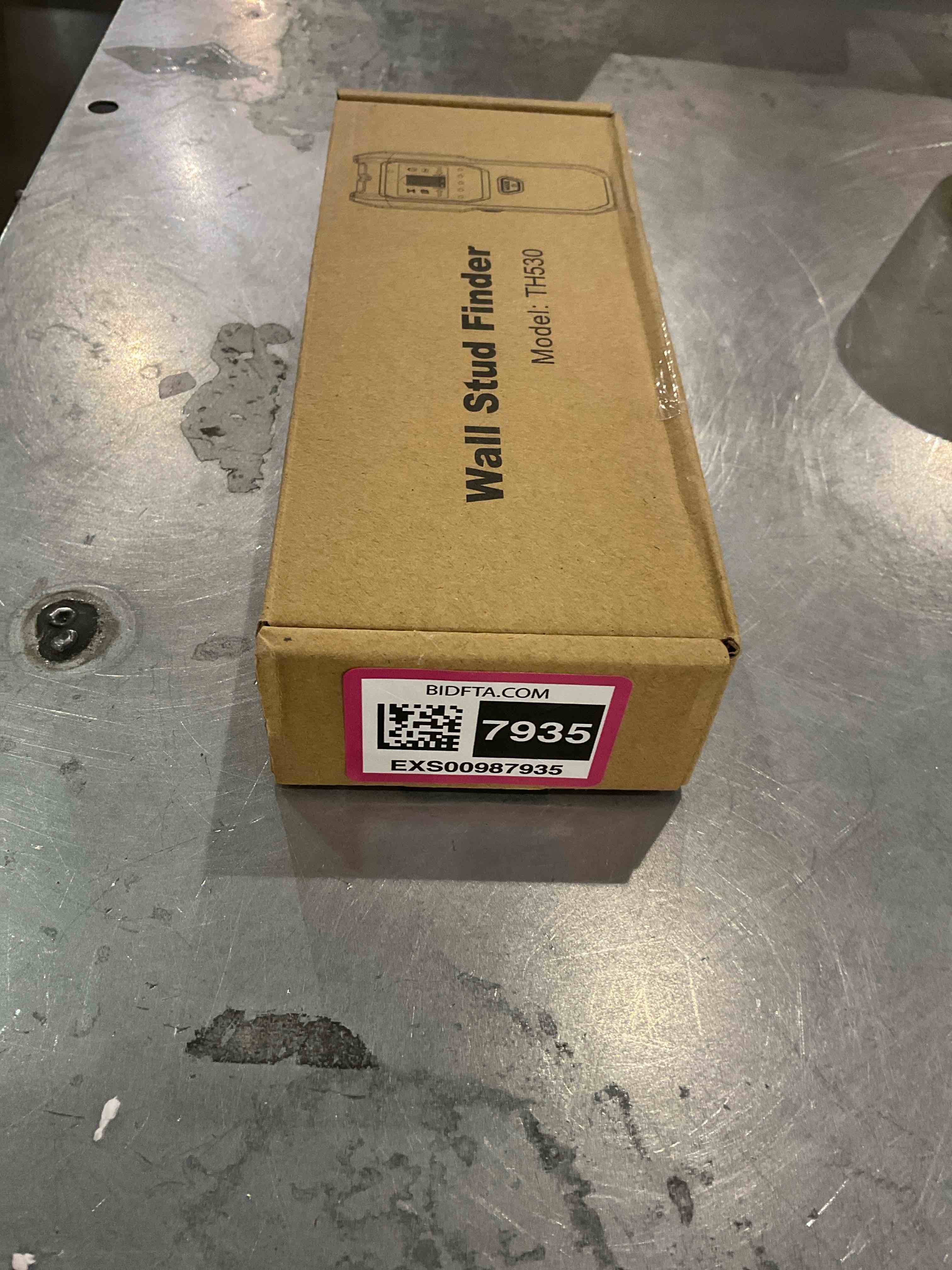 https://s3.amazonaws.com/lotting-images-prod/bidfta/EXS00987935_1704715951402.jpeg