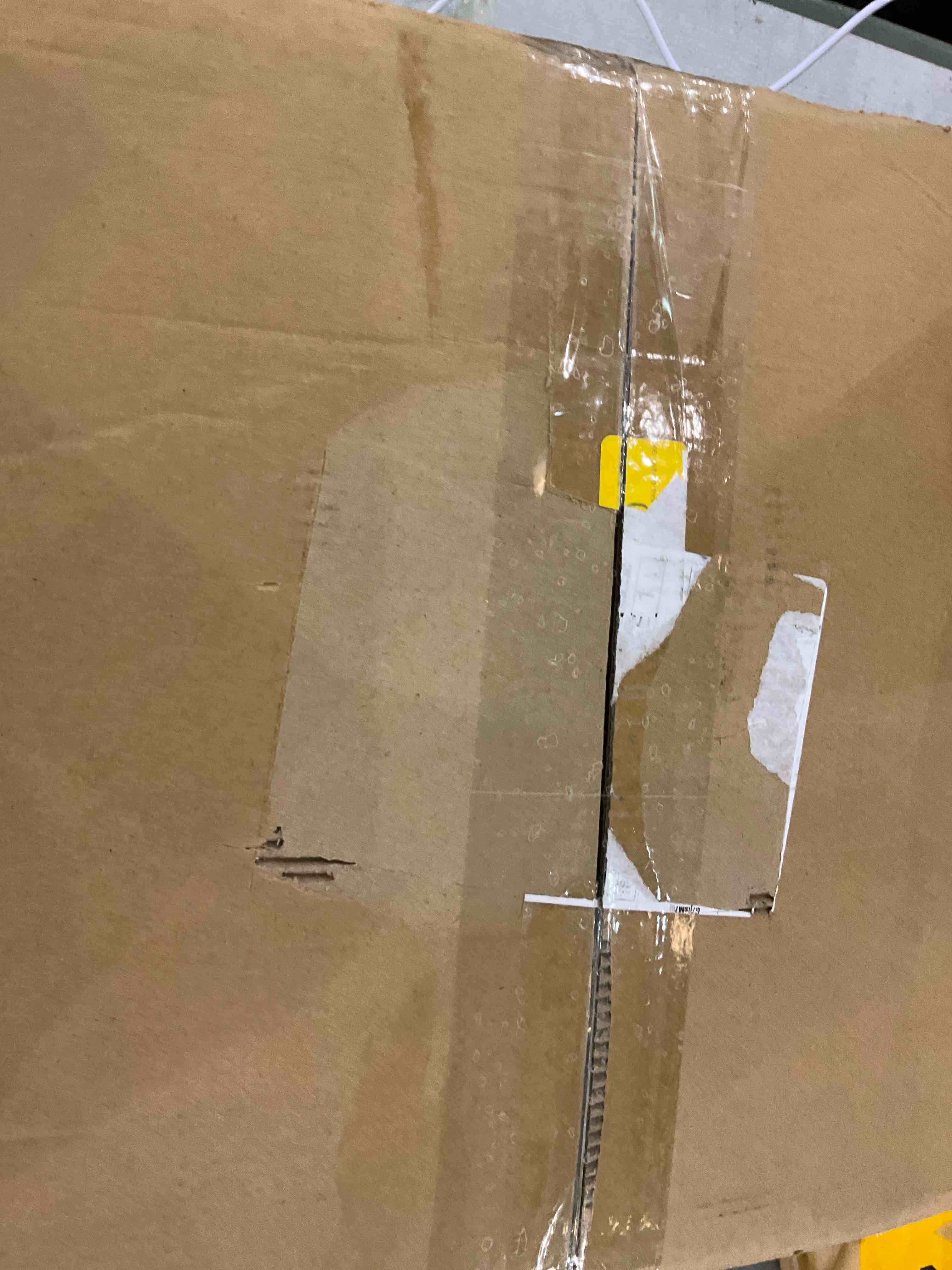 https://s3.amazonaws.com/lotting-images-prod/bidfta/EXS00988222_1704985527681.jpeg