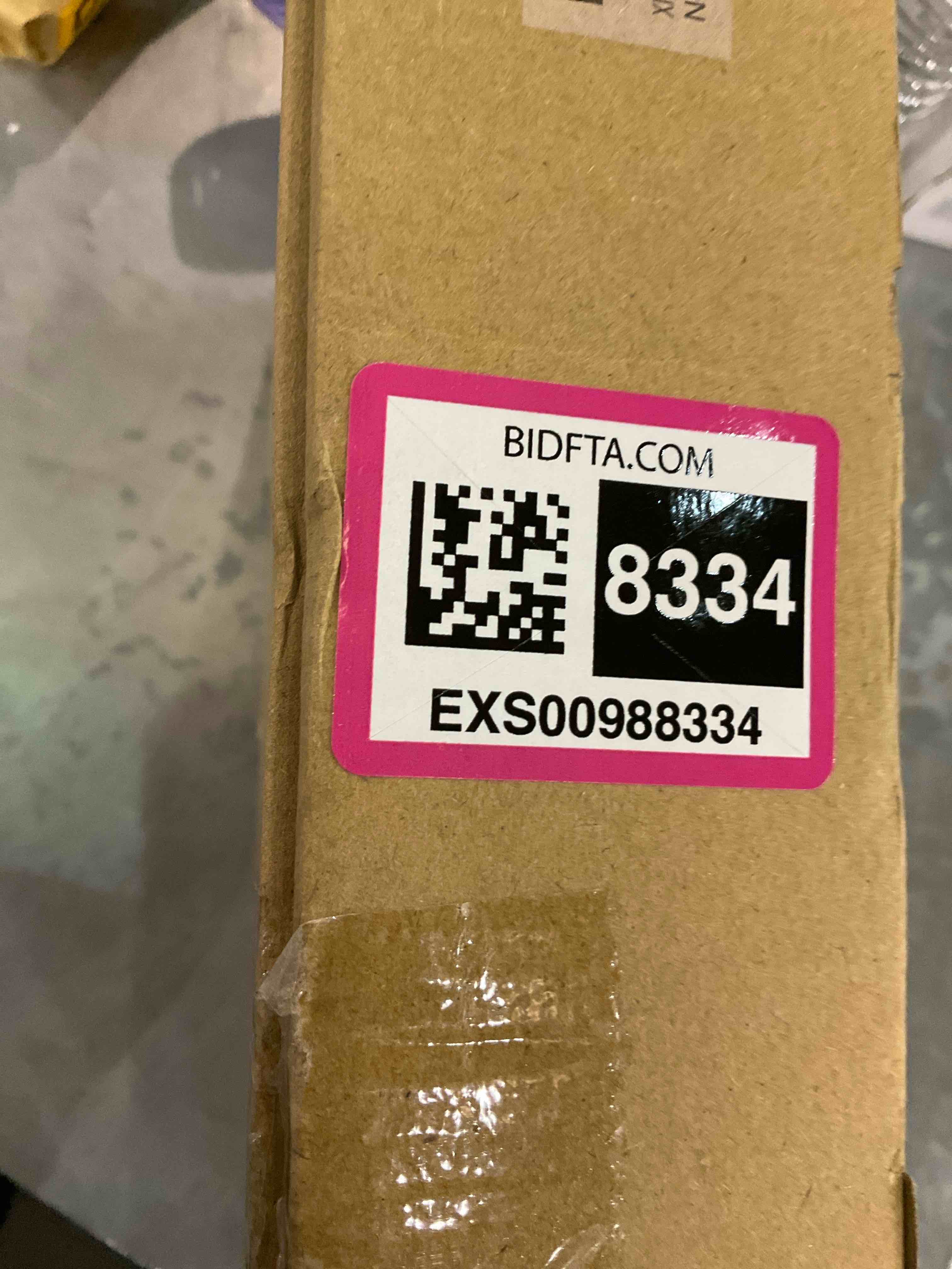 https://s3.amazonaws.com/lotting-images-prod/bidfta/EXS00988334_1705589986067.jpeg