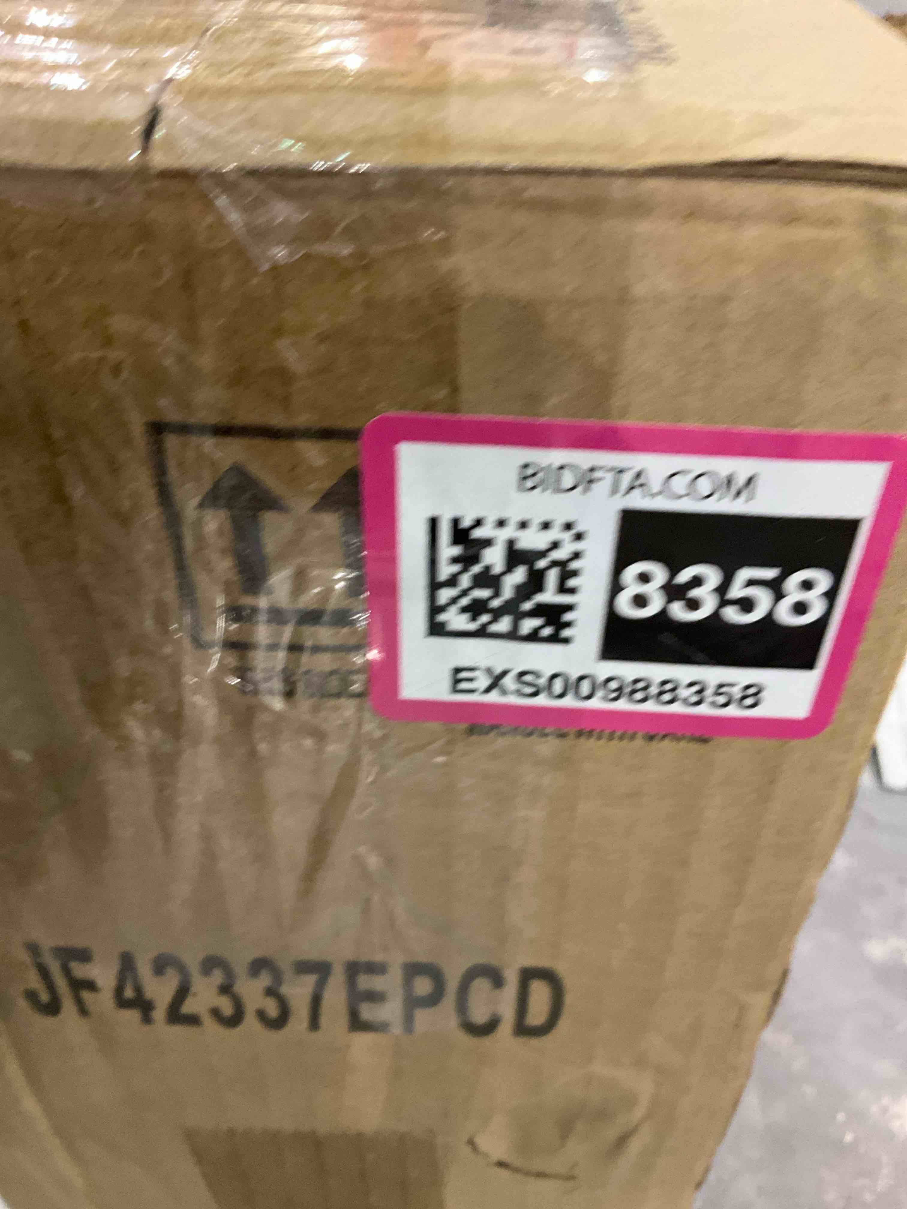 https://s3.amazonaws.com/lotting-images-prod/bidfta/EXS00988358_1705593791497.jpeg