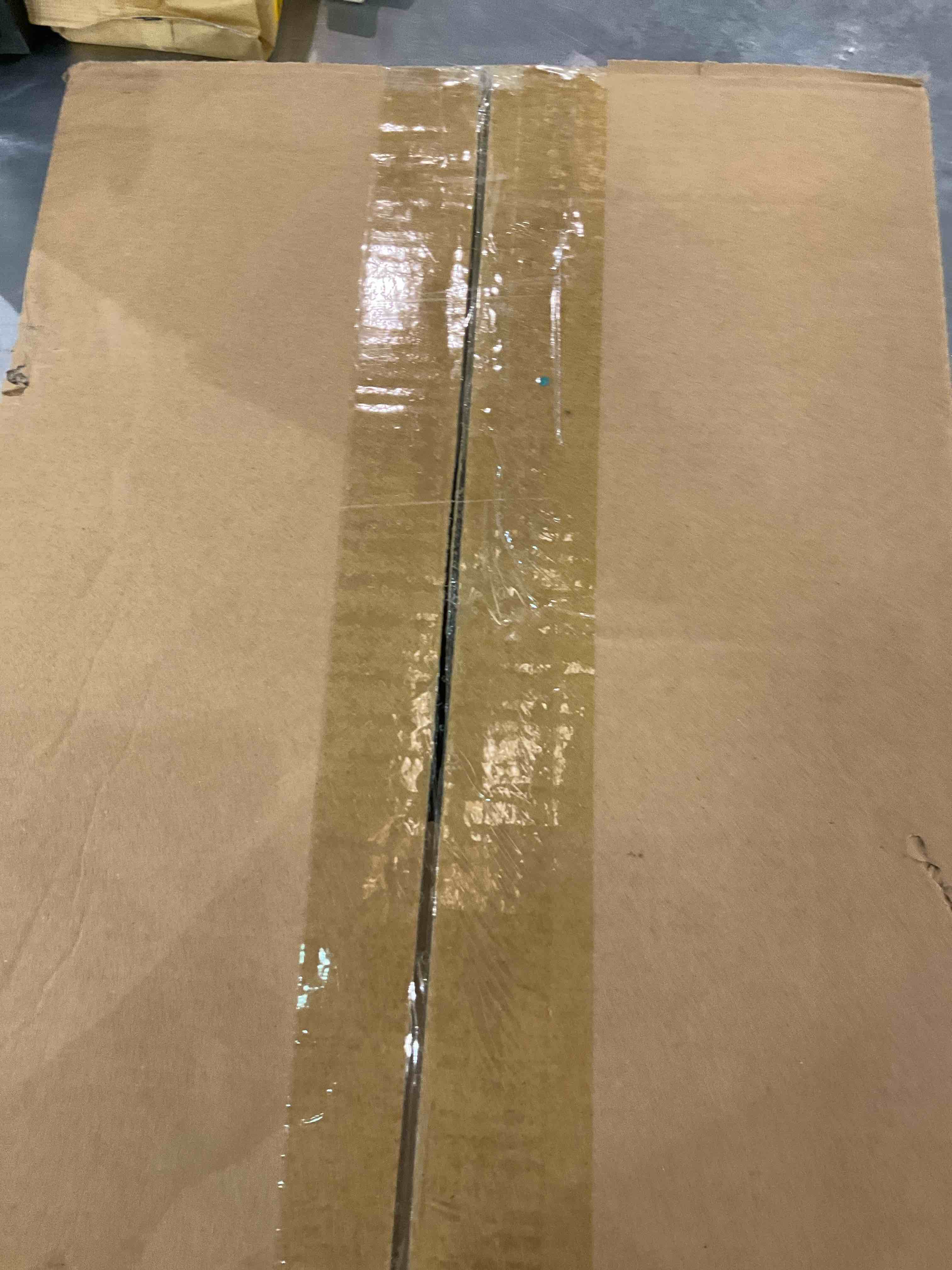 https://s3.amazonaws.com/lotting-images-prod/bidfta/EXS00988393_1705601410051.jpeg