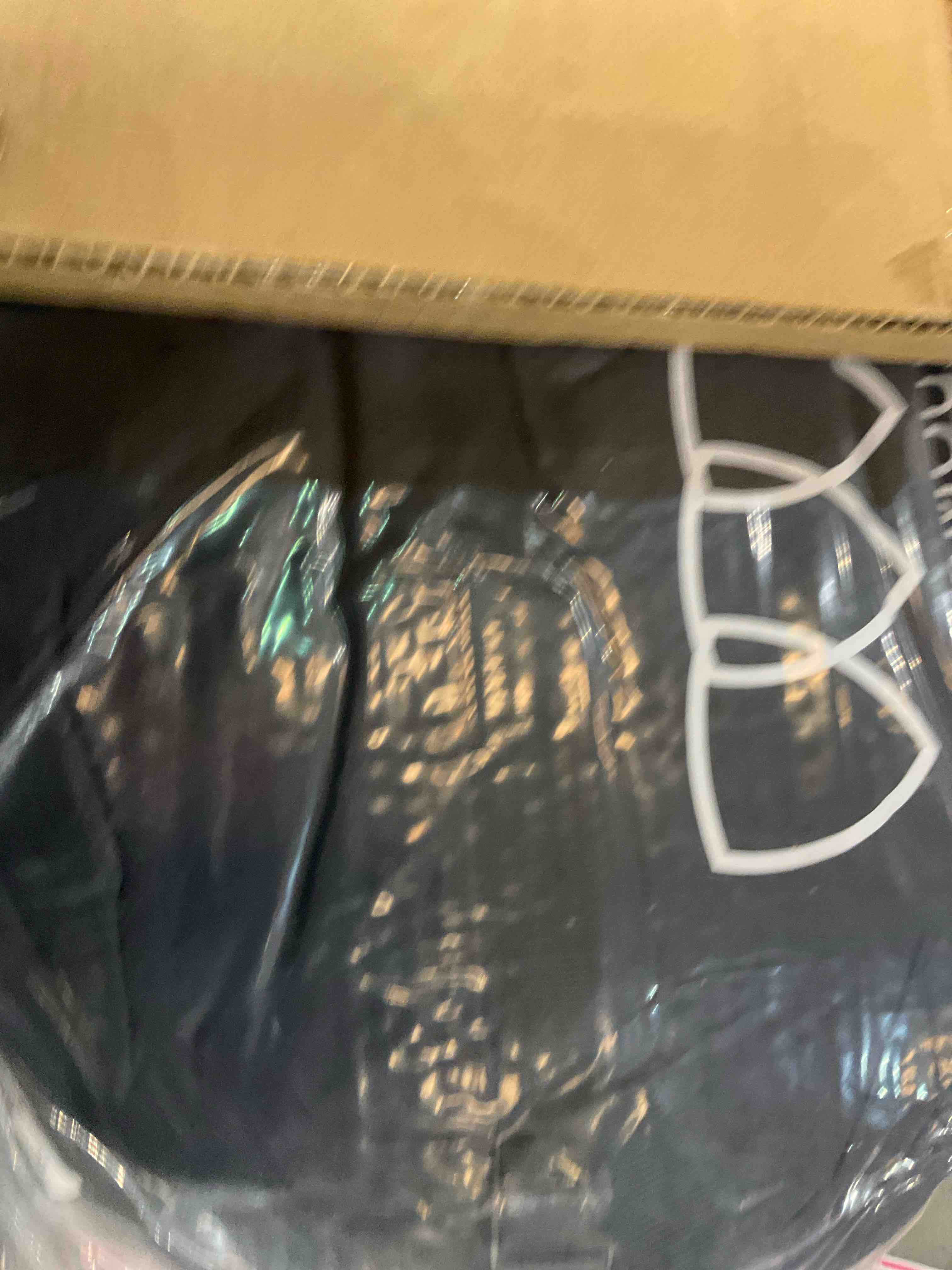 Gold Armour Sleeping Bags for Adults Kids Boys Girls Backpacking Hiking Camping, Cold Warm Weather 4 Seasons, Indoor Outdoor Use, Lightweight & Waterproof, Right Zipper (Sky Blue/Gray)