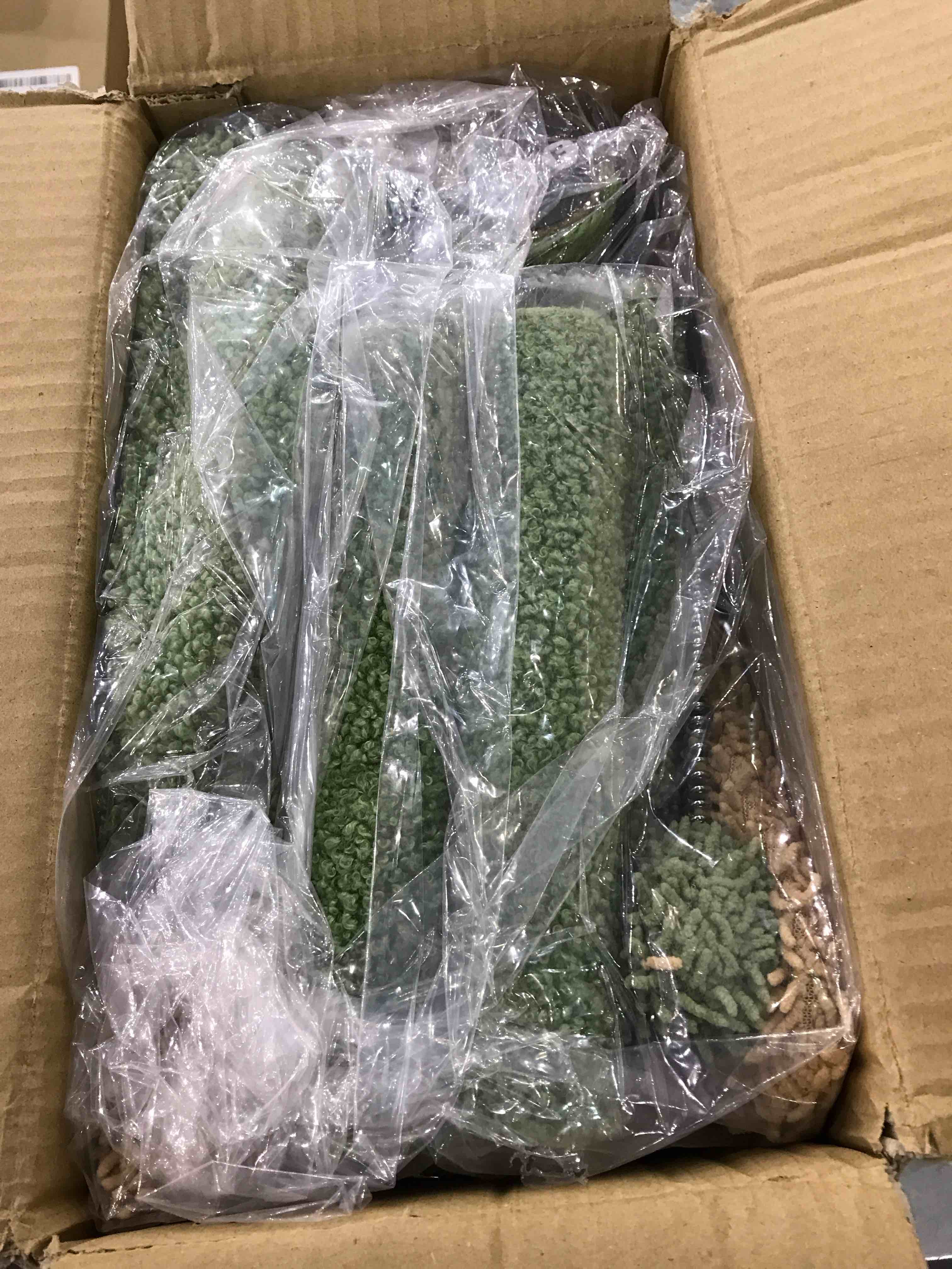 https://s3.amazonaws.com/lotting-images-prod/bidfta/EXS00989159_1703856642887.jpeg