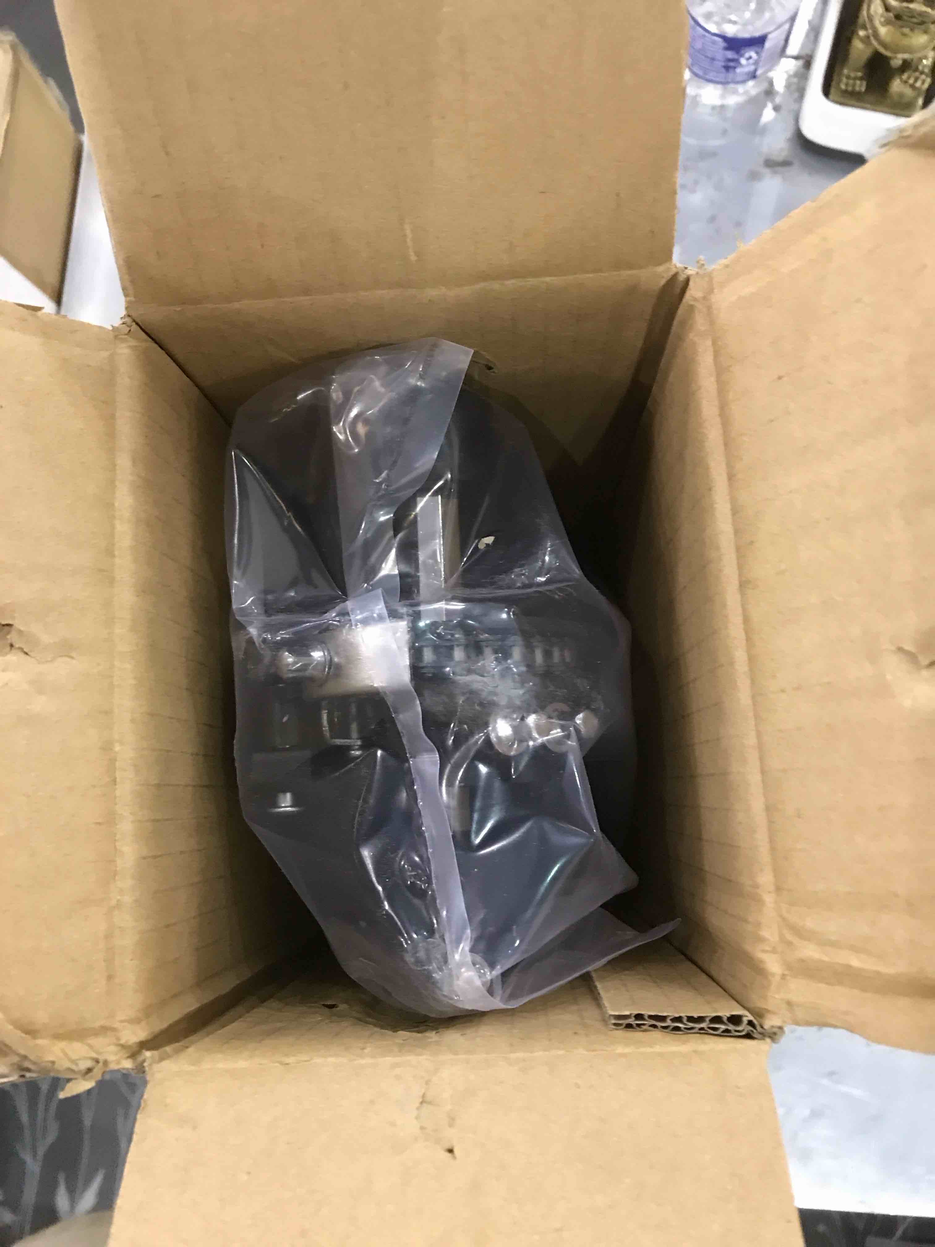 https://s3.amazonaws.com/lotting-images-prod/bidfta/EXS00989245_1703868674621.jpeg