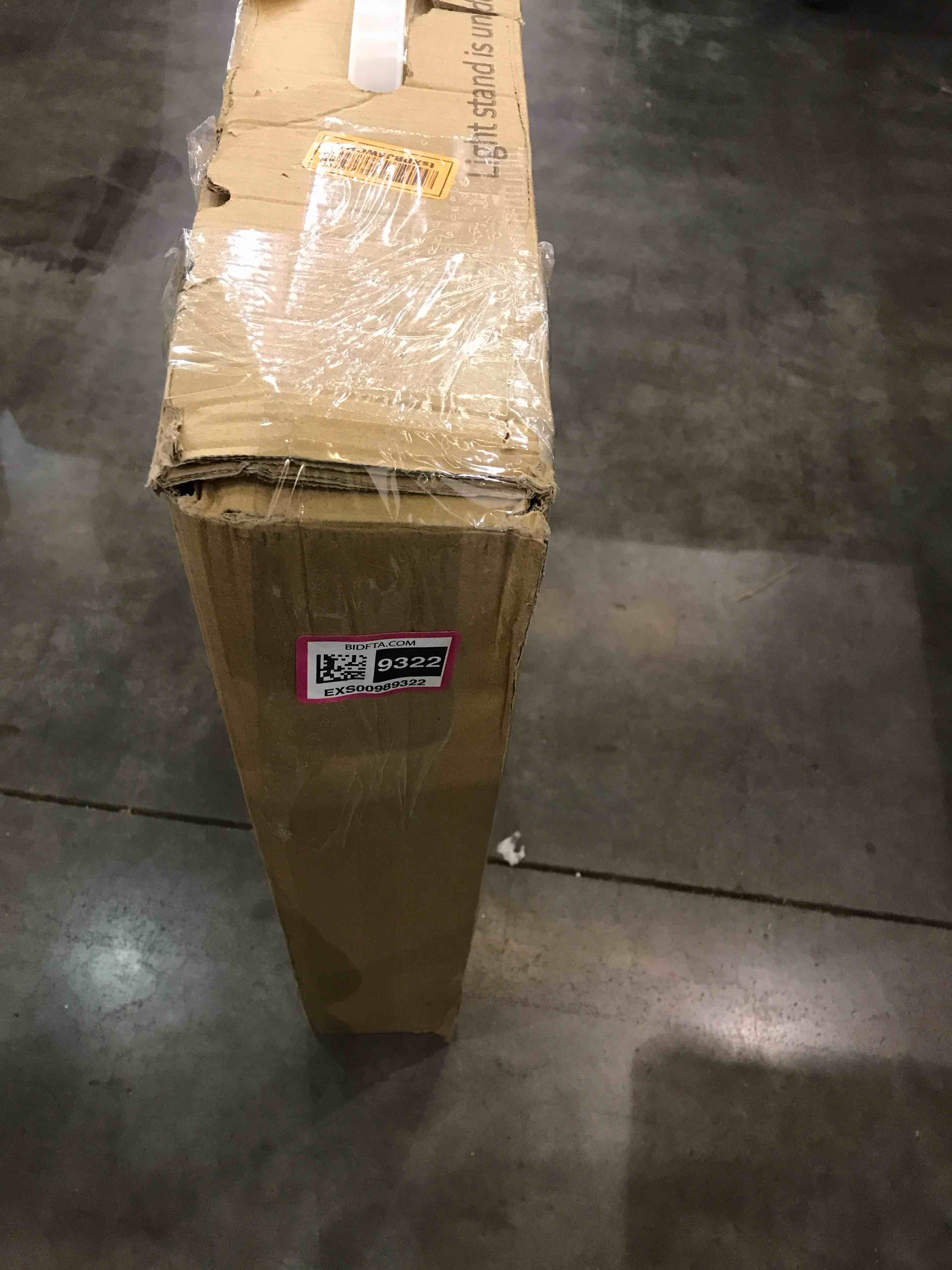 https://s3.amazonaws.com/lotting-images-prod/bidfta/EXS00989322_1704206906514.jpeg