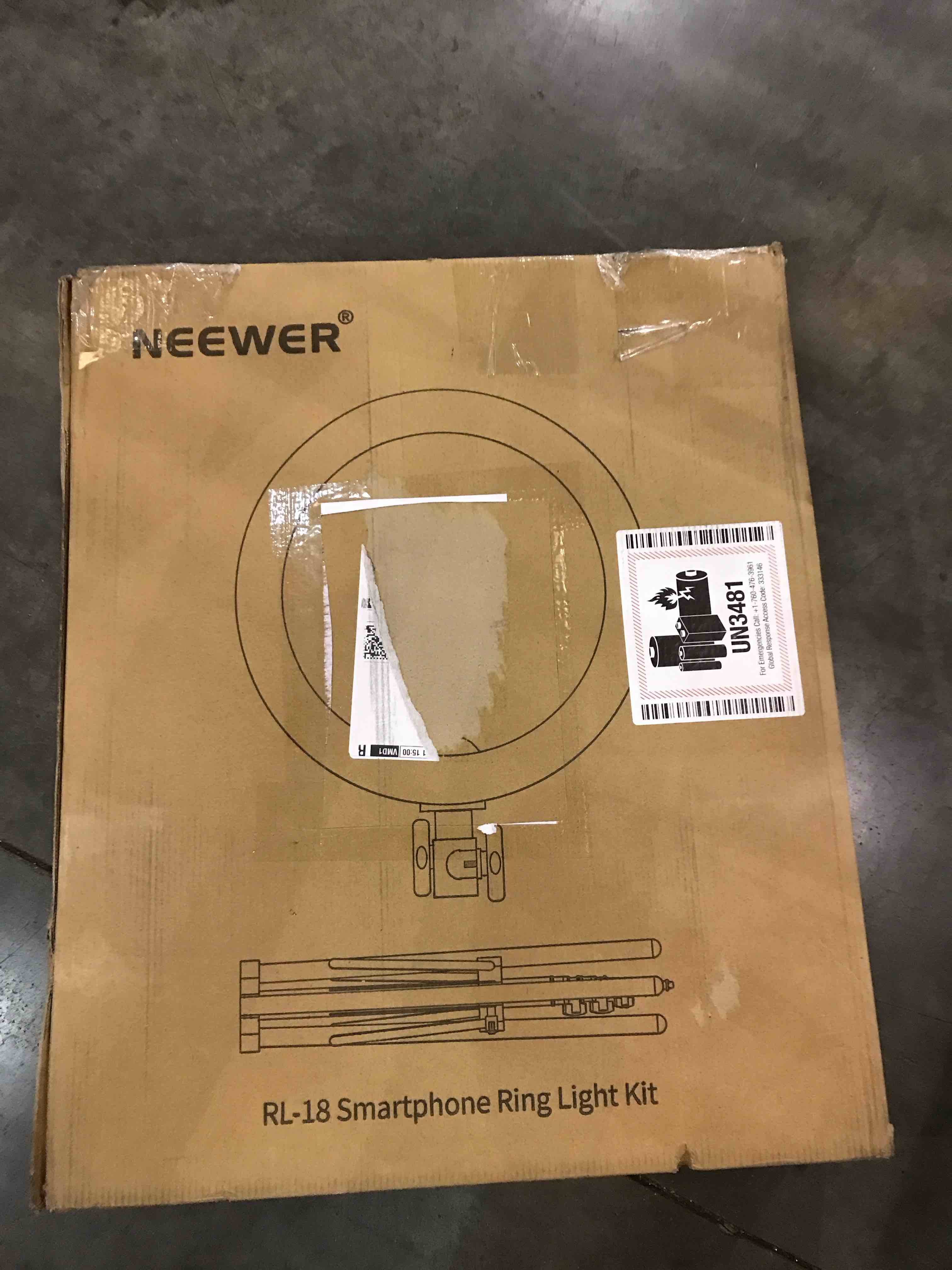 https://s3.amazonaws.com/lotting-images-prod/bidfta/EXS00989322_1704206920561.jpeg