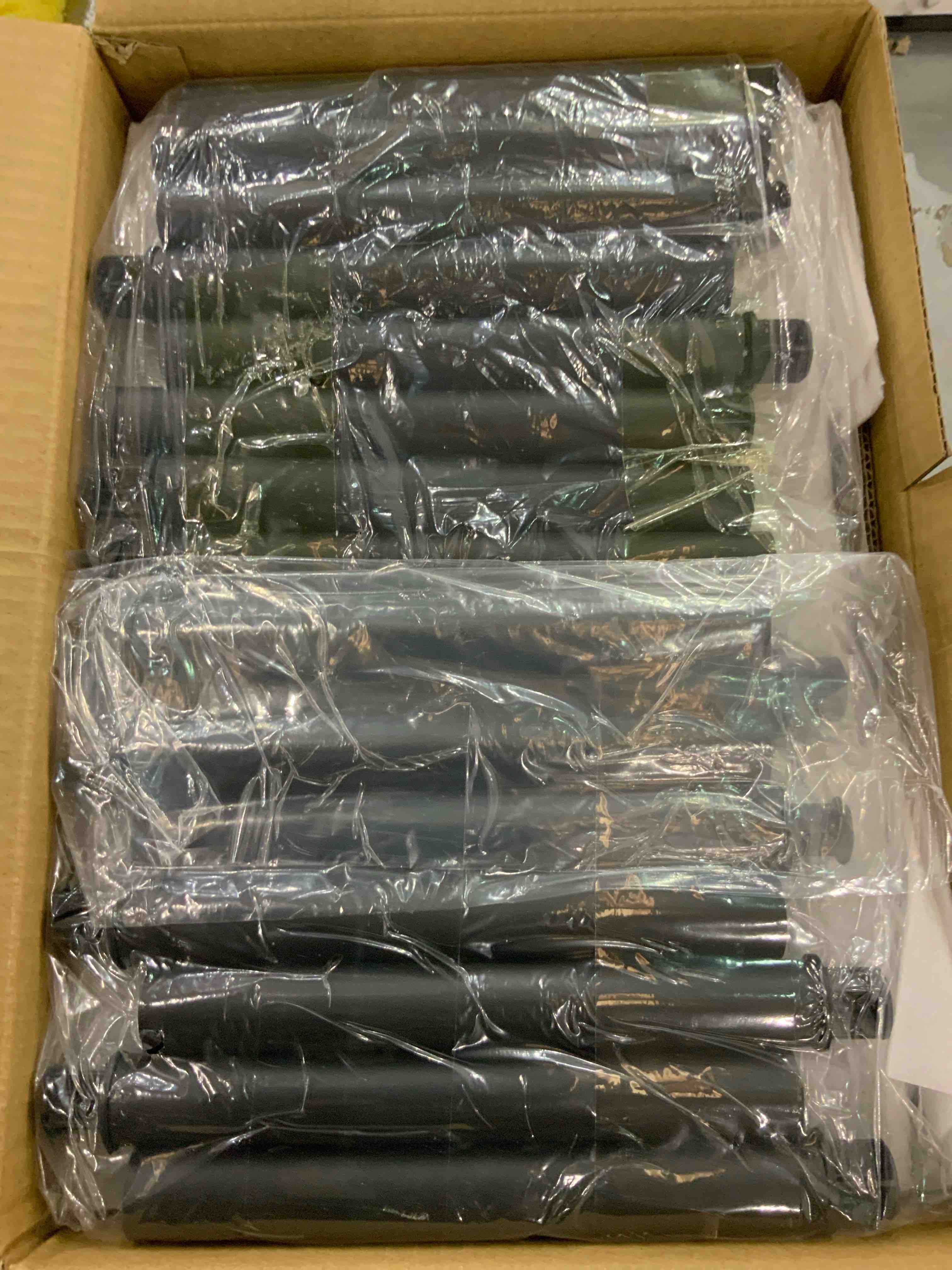 https://s3.amazonaws.com/lotting-images-prod/bidfta/EXS00989496_1704306866122.jpeg