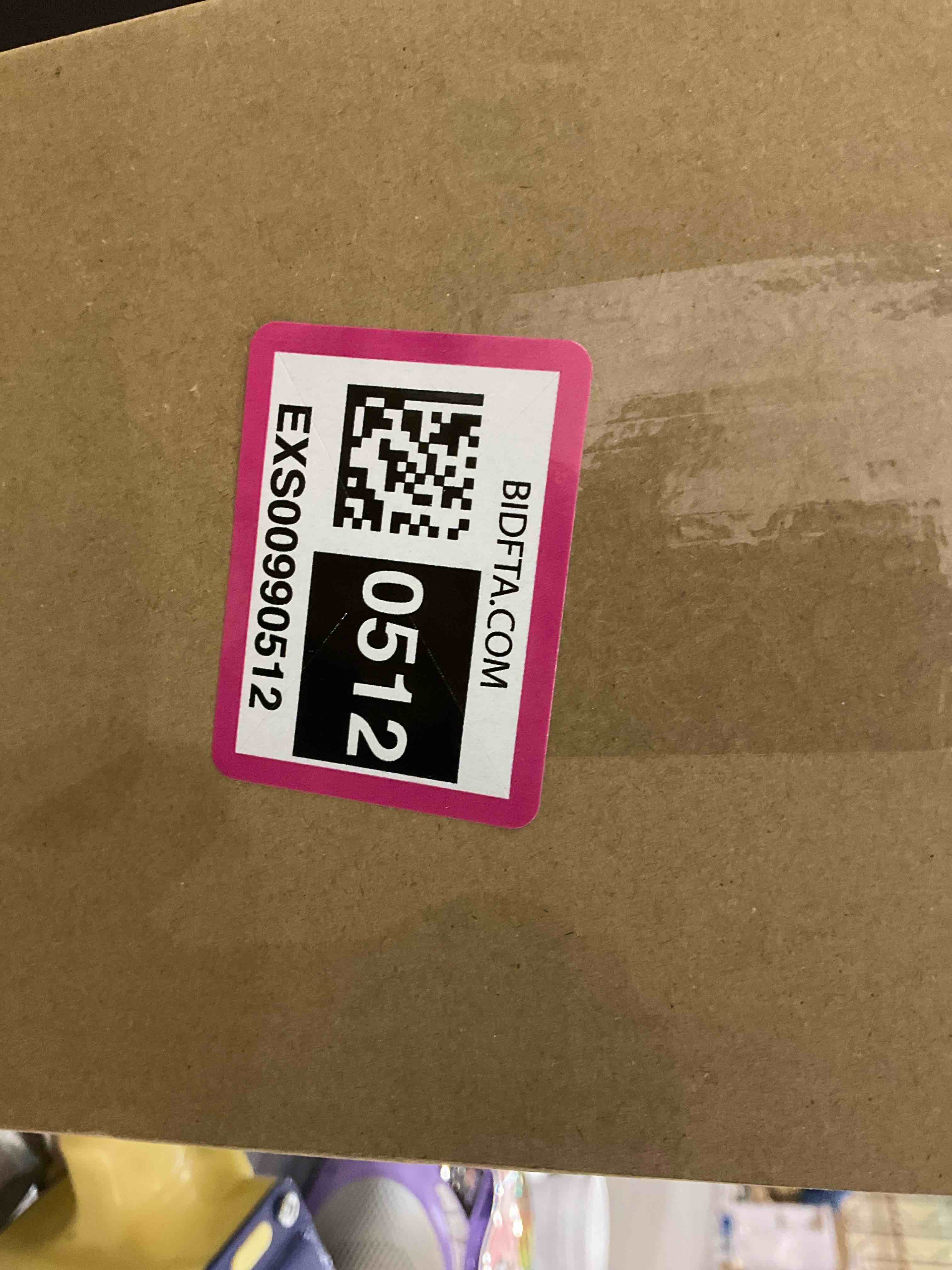 https://s3.amazonaws.com/lotting-images-prod/bidfta/EXS00990512_1704479738421.jpeg