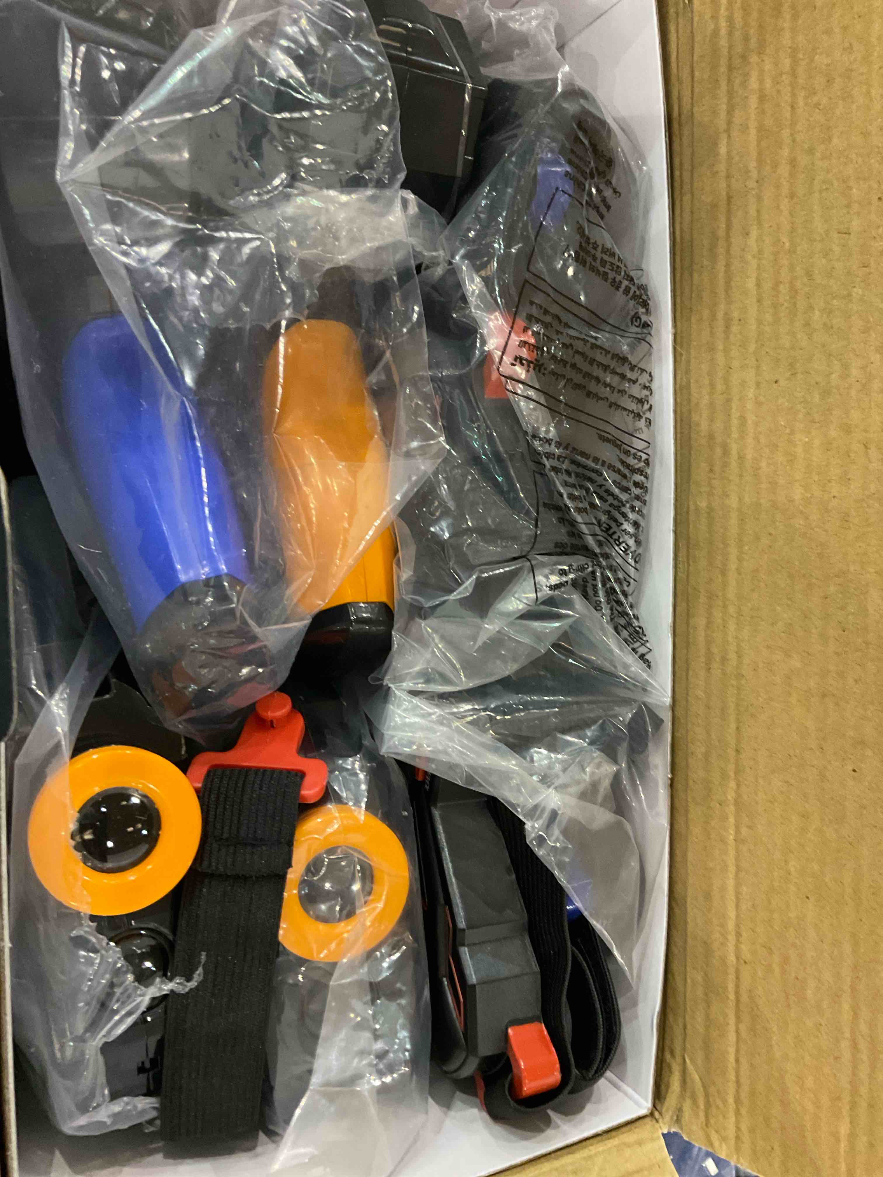 https://s3.amazonaws.com/lotting-images-prod/bidfta/EXS00990626_1704899469040.jpeg