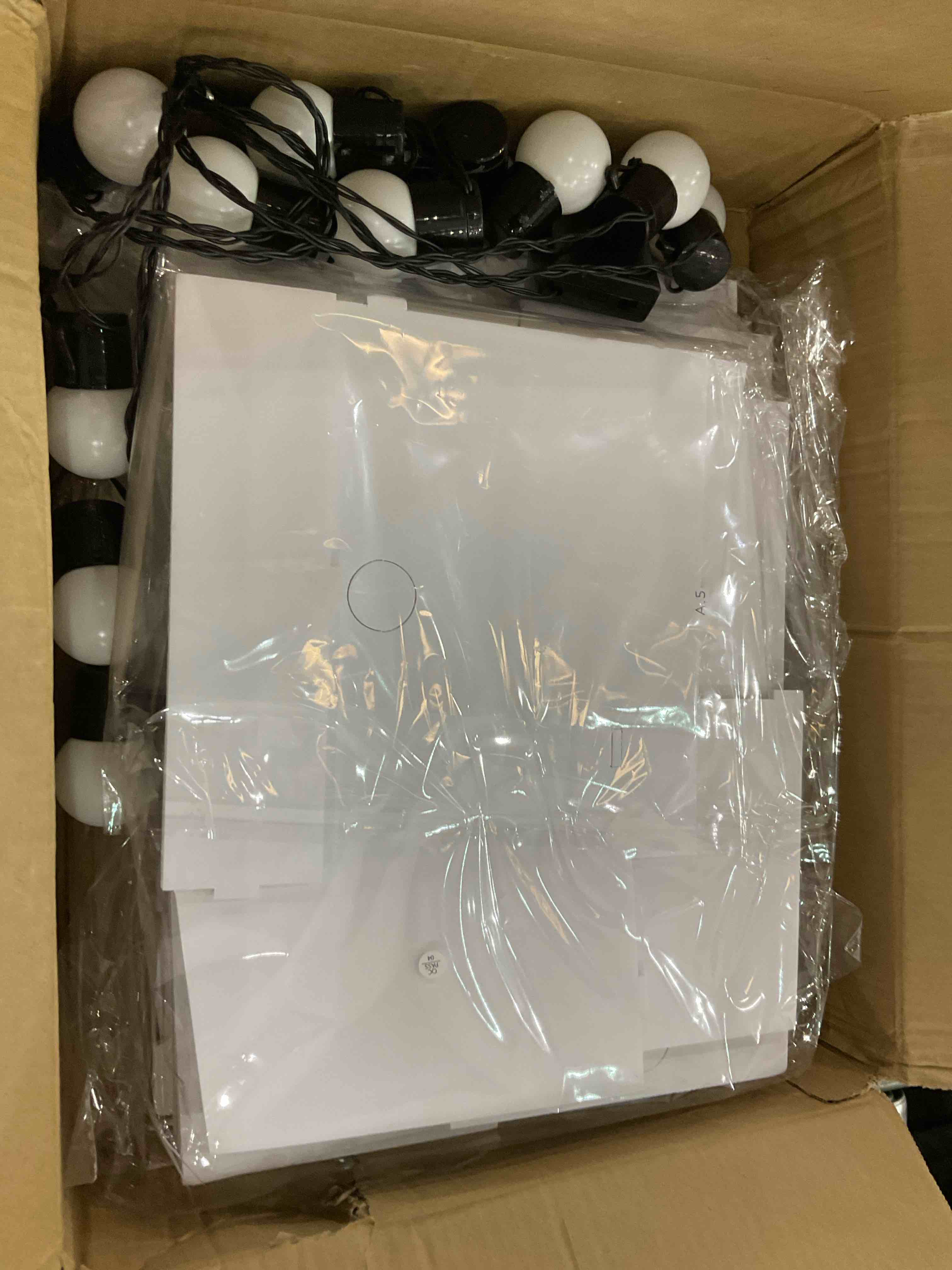 https://s3.amazonaws.com/lotting-images-prod/bidfta/EXS00990732_1704985461333.jpeg